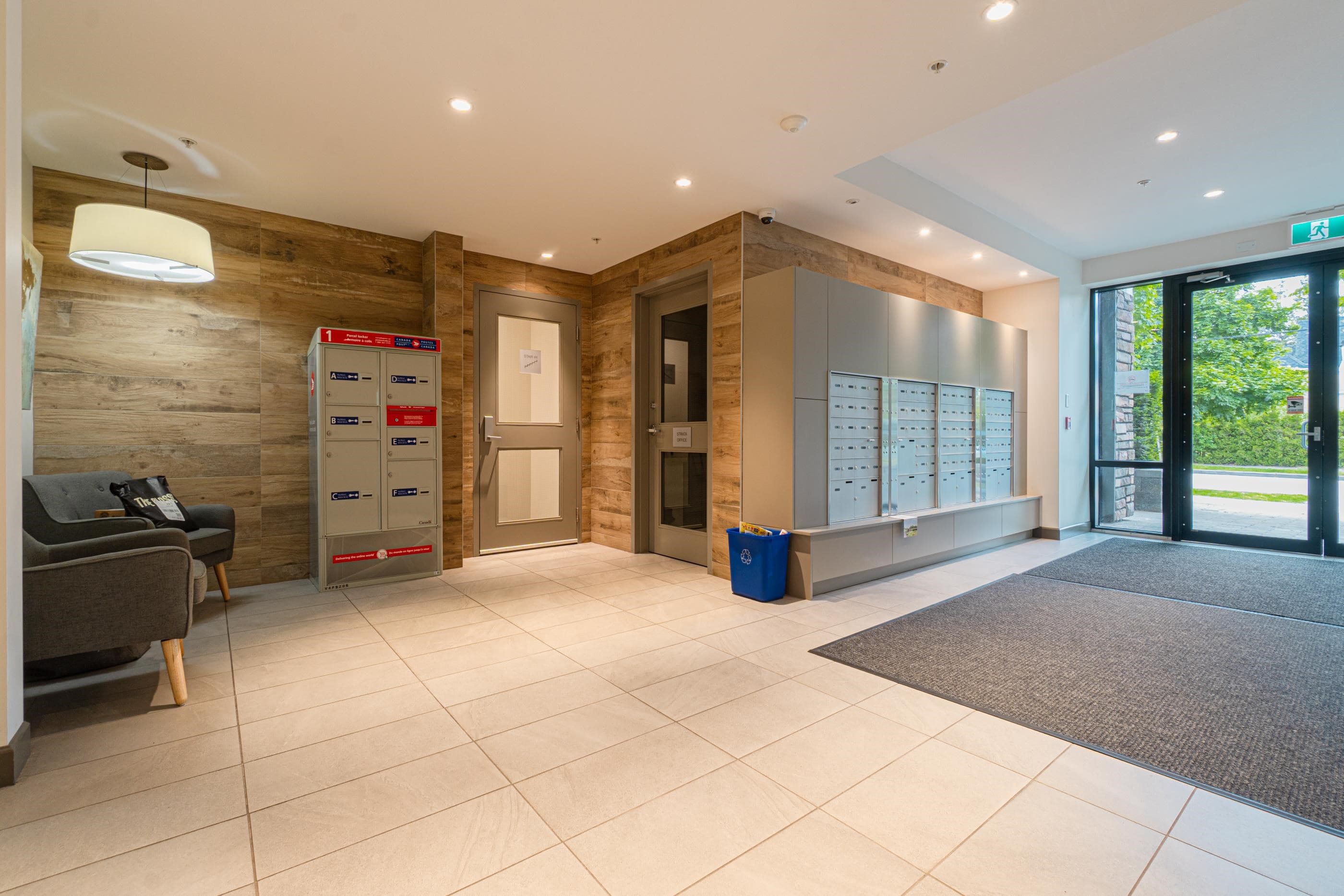 103 - 14588 Mcdougall Drive, Surrey, V4P 0H1 — photo 5