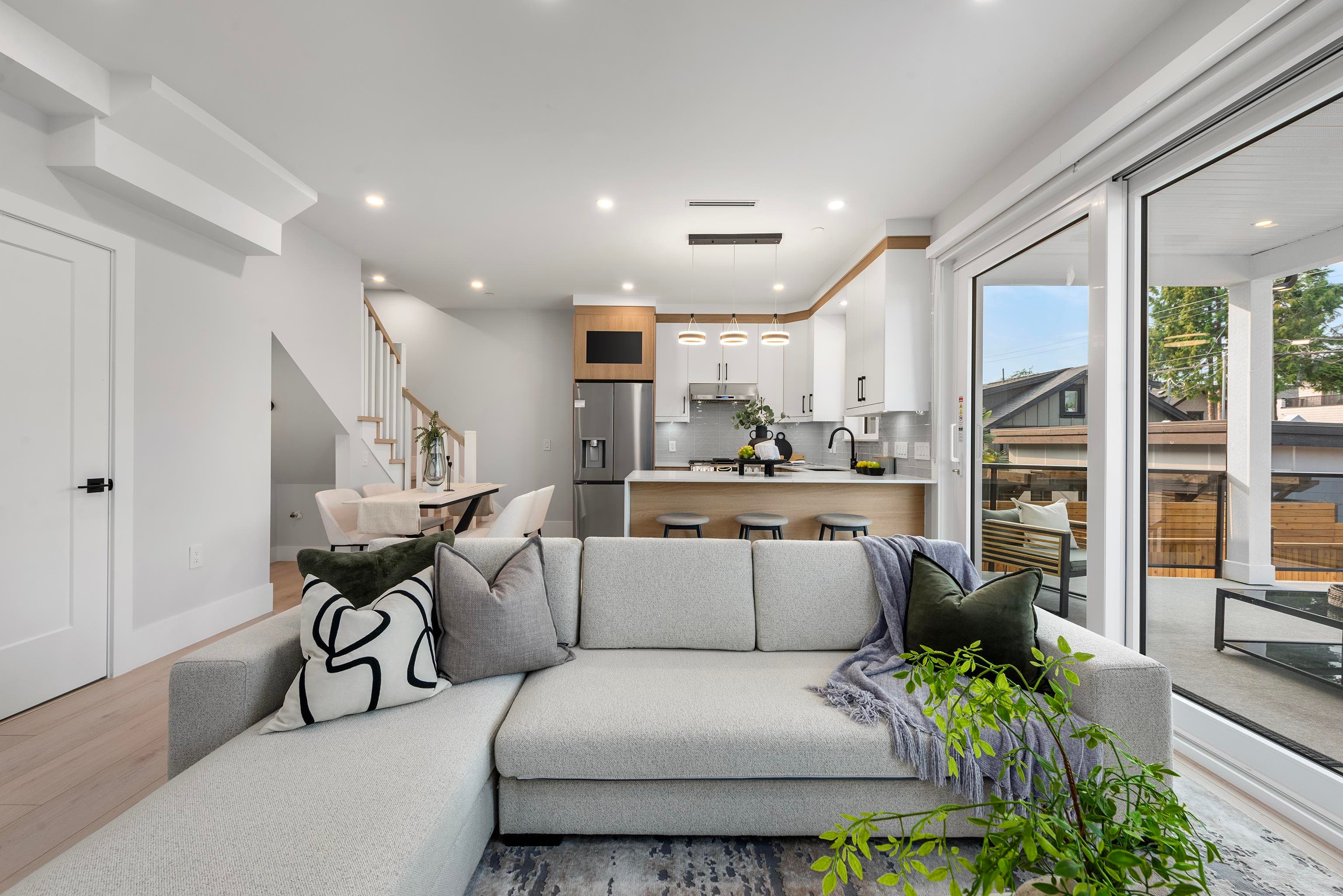 2 - 2741 Mcgill Street, Vancouver, V5K 1H4 — photo 4