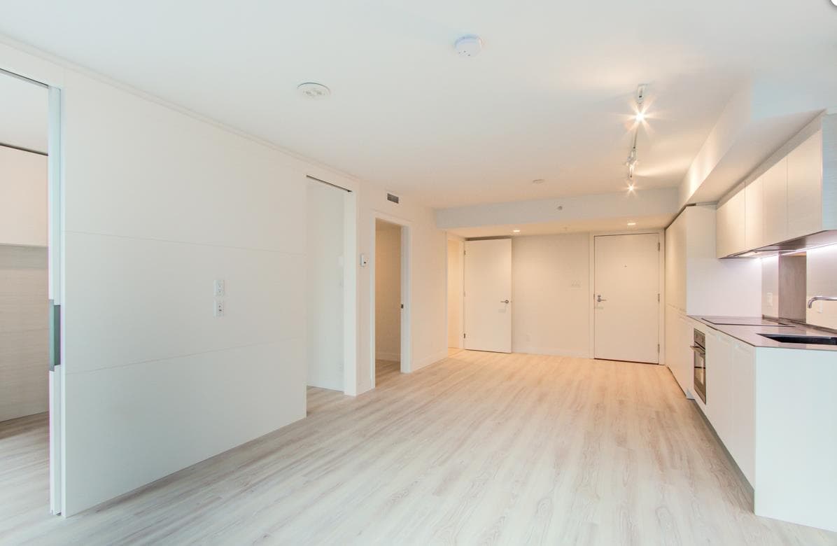 809 - 933 Hornby Street, Vancouver, V6Z 3G4 — photo 1
