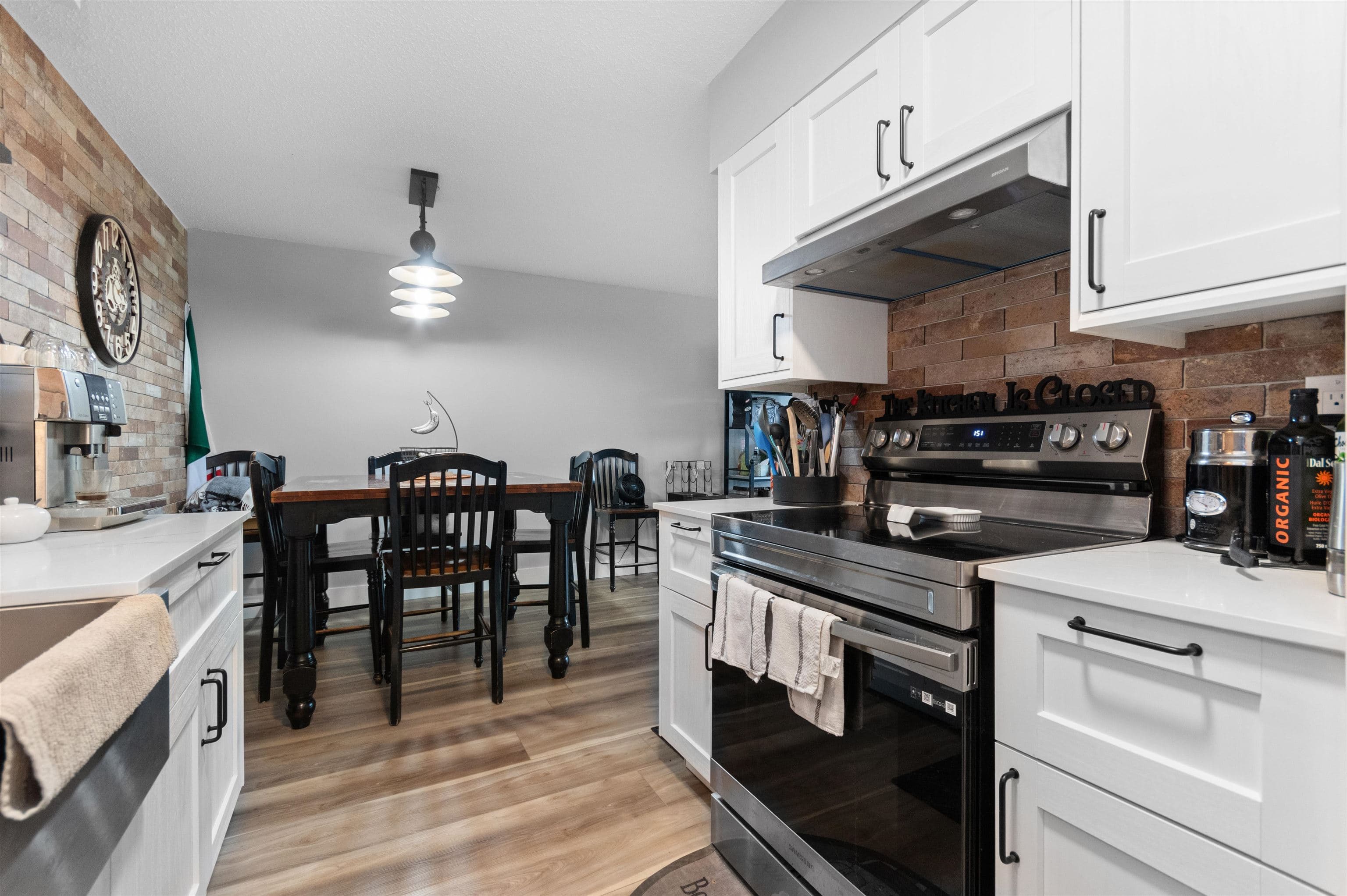 223 - 45598 Mcintosh Drive, Chilliwack, V2P 7J3 — photo 2