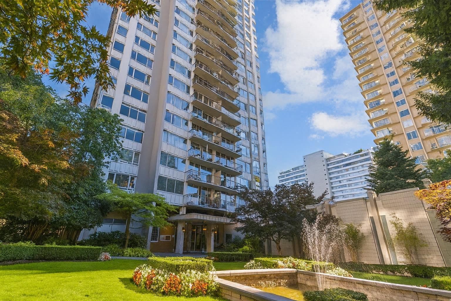 1850 Comox Street, Vancouver, V6G 1R3 — photo 2