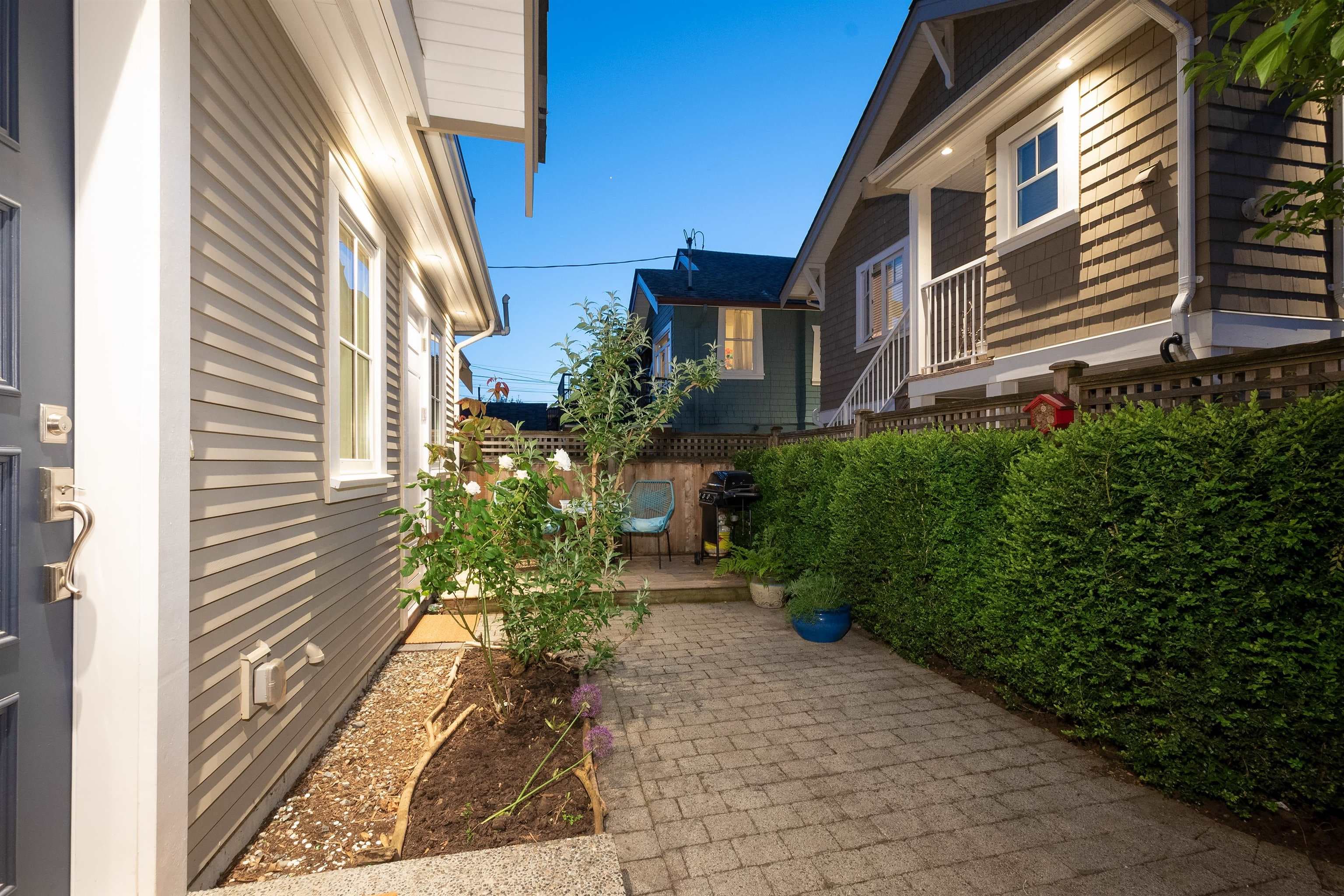 3132 W 7th Avenue, Vancouver, V6K 2A1 — photo 4