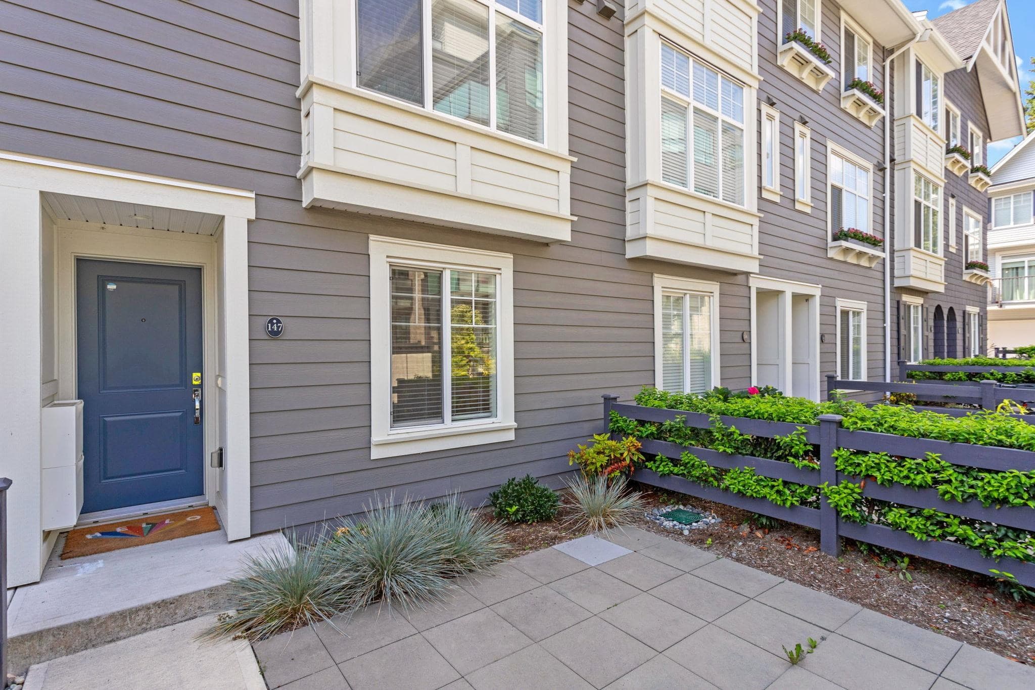 147 - 15778 85 Avenue, Surrey, V4N 6W8 — photo 2