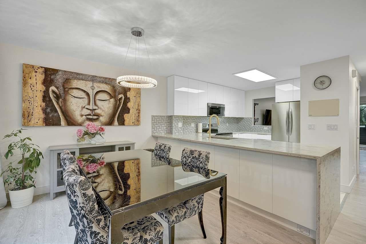 144 Shoreline Circle, Port Moody, V3H 5B3 — photo 4