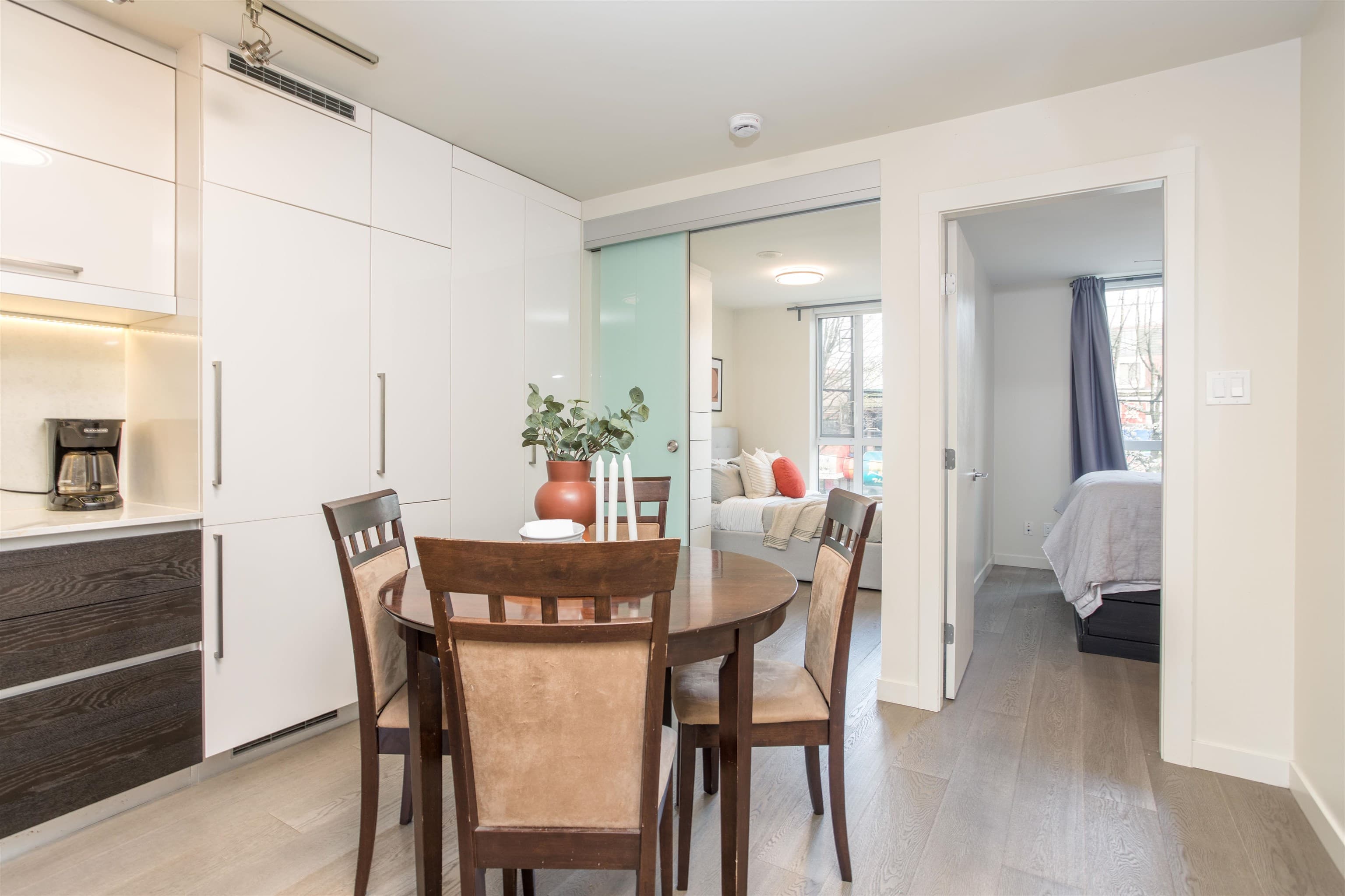 208 - 189 Keefer Street, Vancouver, V6A 0C8 — photo 4