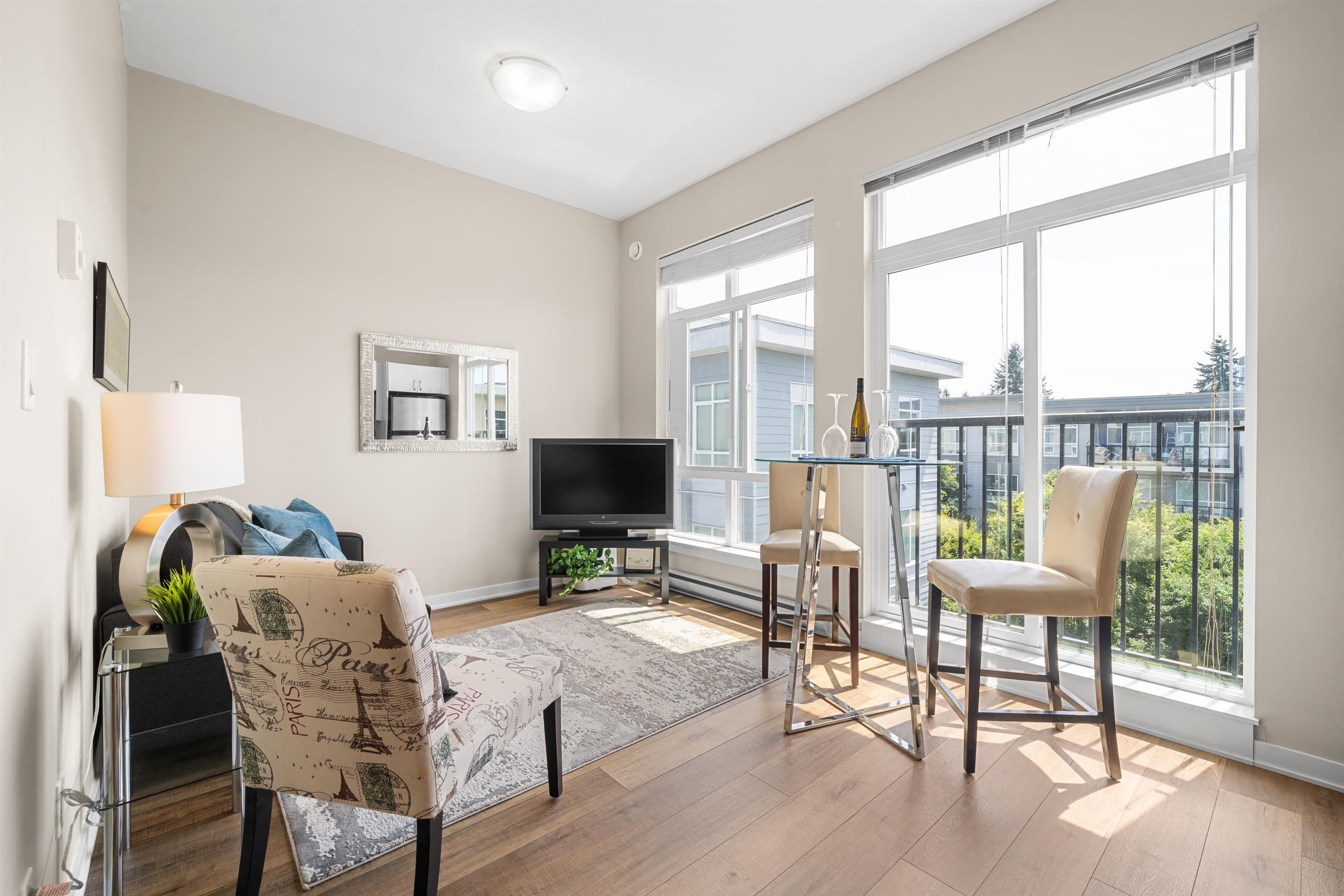 513 - 13728 108 Avenue, Surrey, V3T 0G2 — photo 2