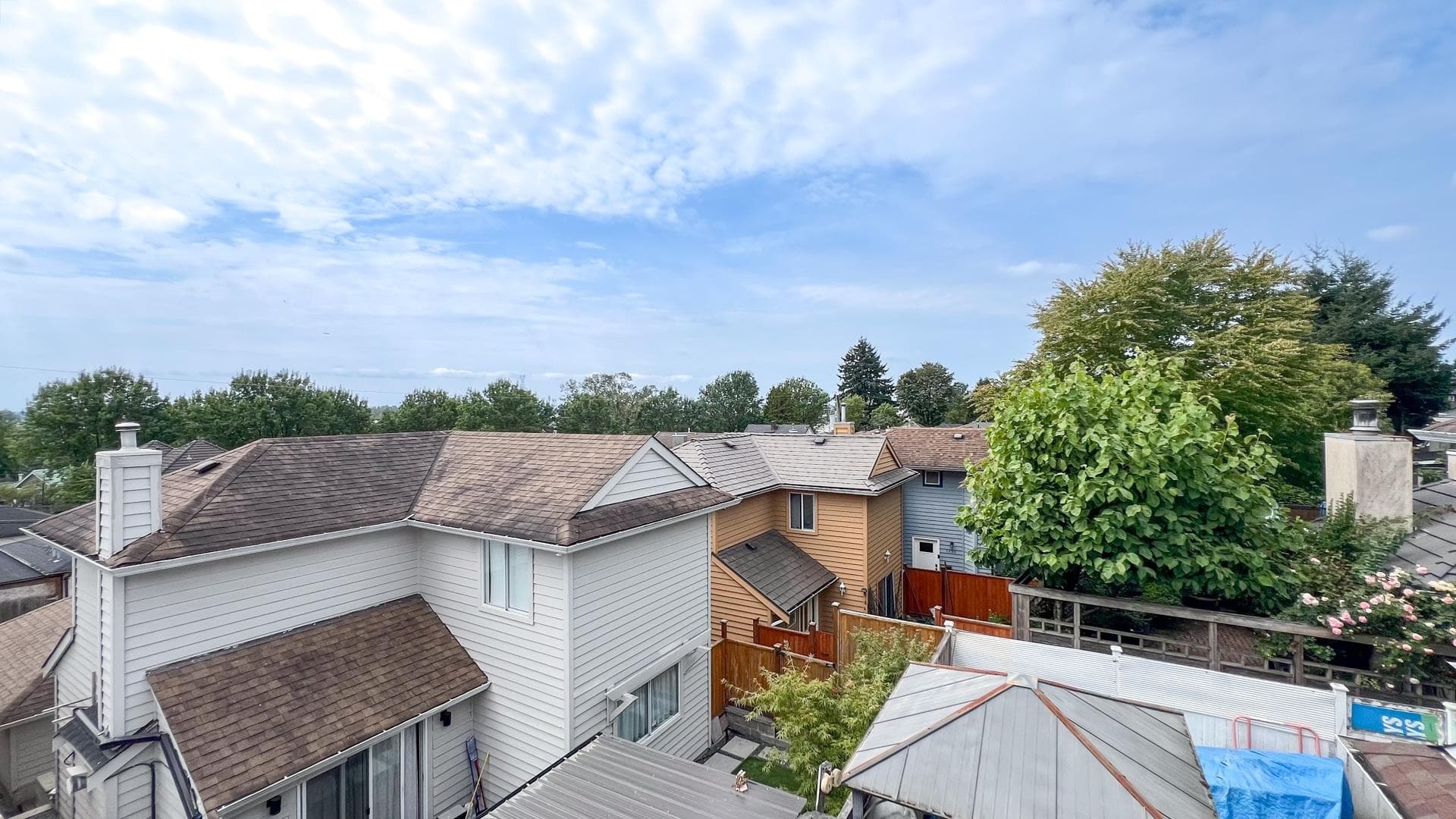 1860 SE Marine Drive, Vancouver, V5P 2R8 — photo 3
