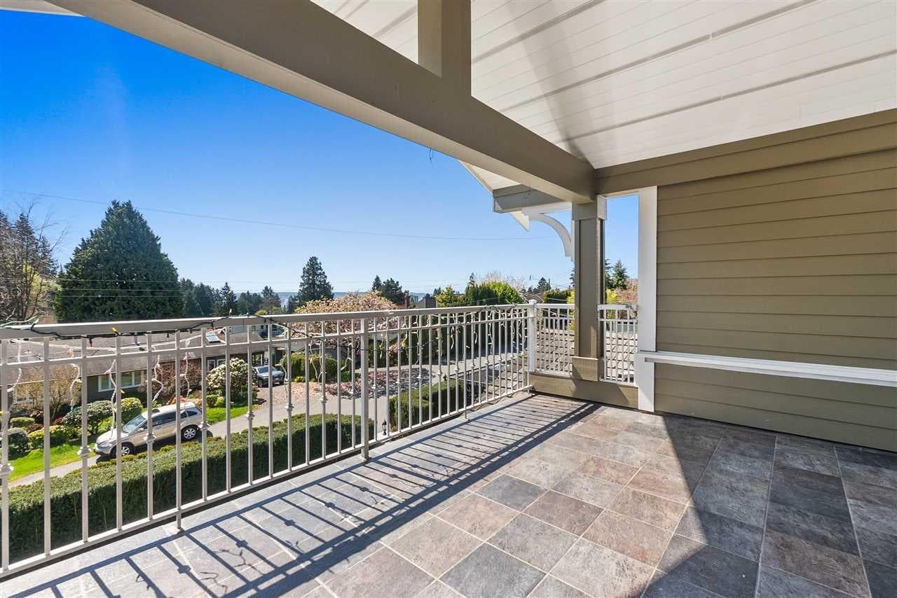 1361 Lawson Avenue, West Vancouver, V7T 2E6 — photo 3