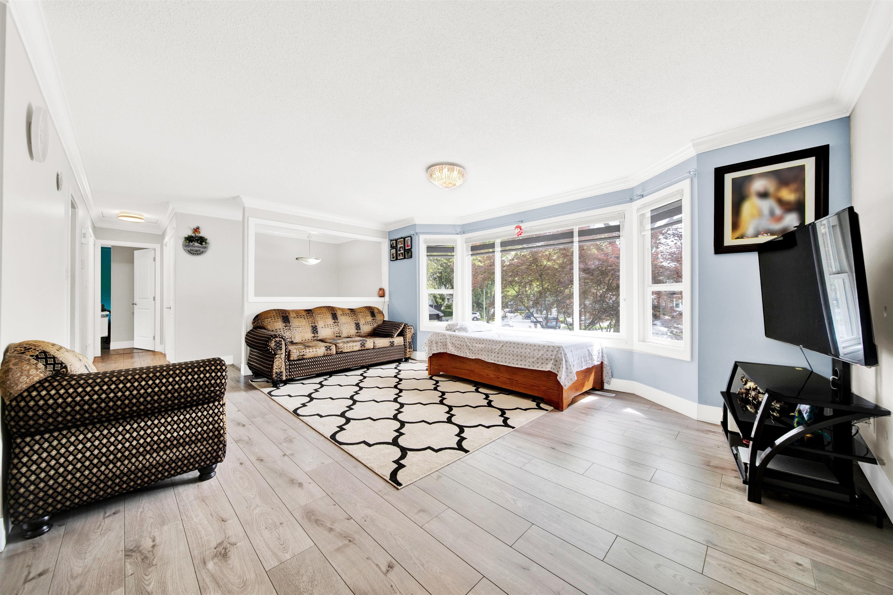 9088 146a Street, Surrey, V3R 6X7 — photo 5