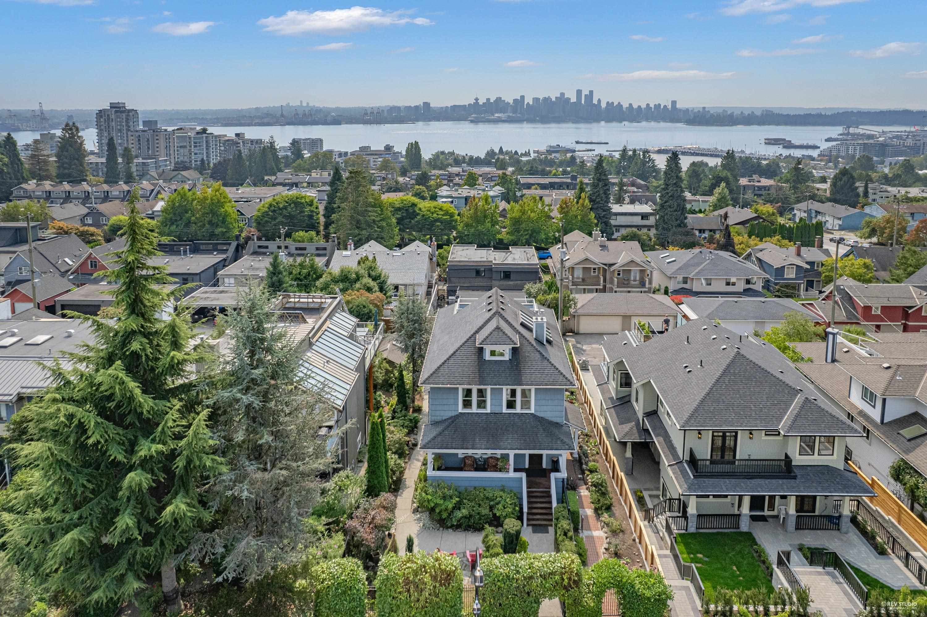 255 W 6th Street, North Vancouver, V7M 1K7 — photo 3