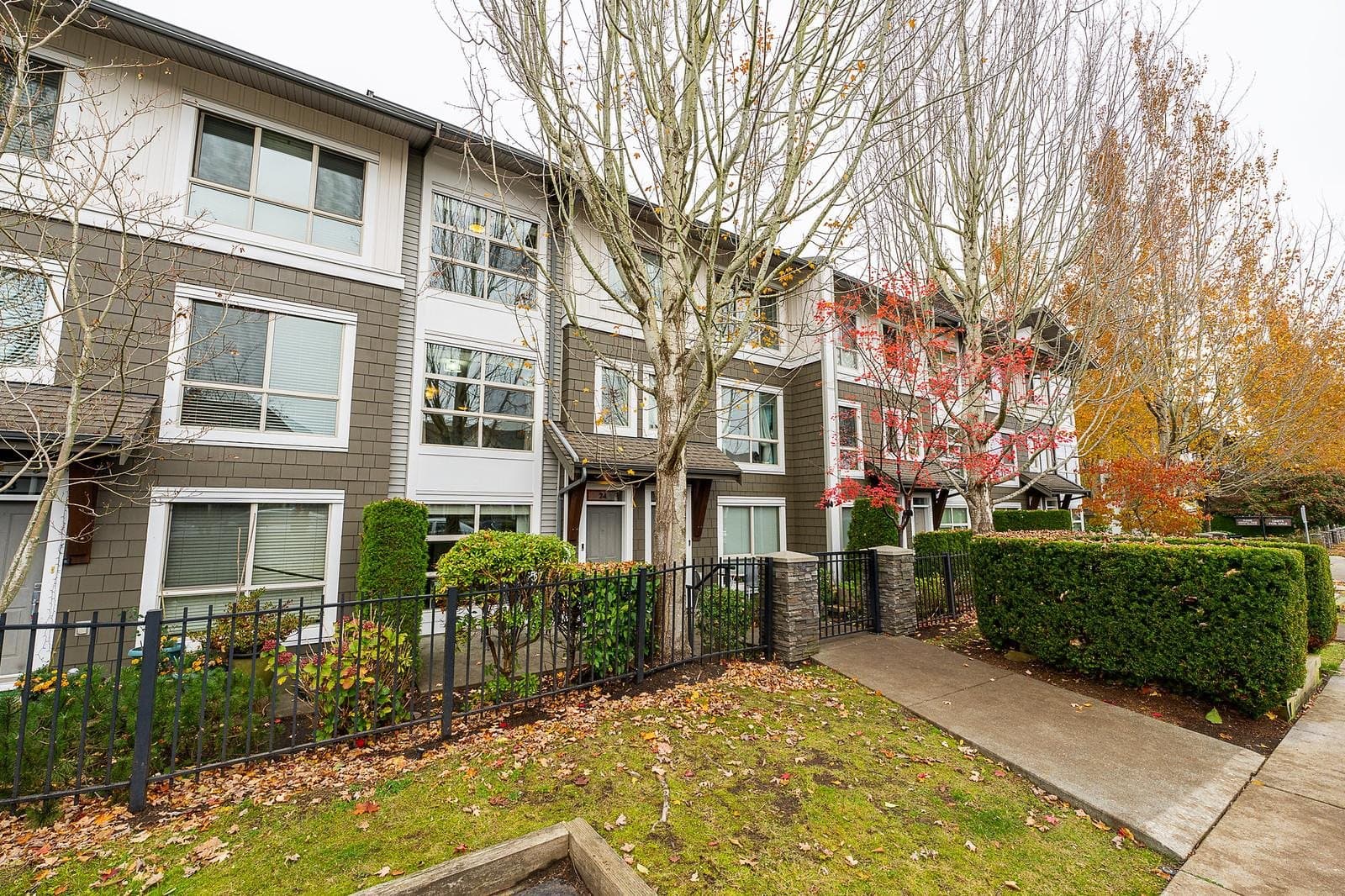24 - 6671 121 Street, Surrey, V3W 1T9 — photo 2