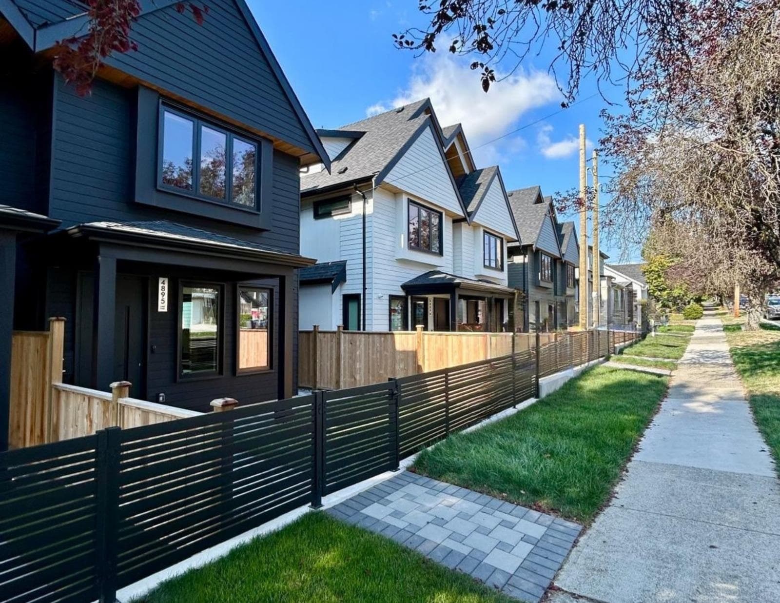 1 - 4895 Moss Street, Vancouver