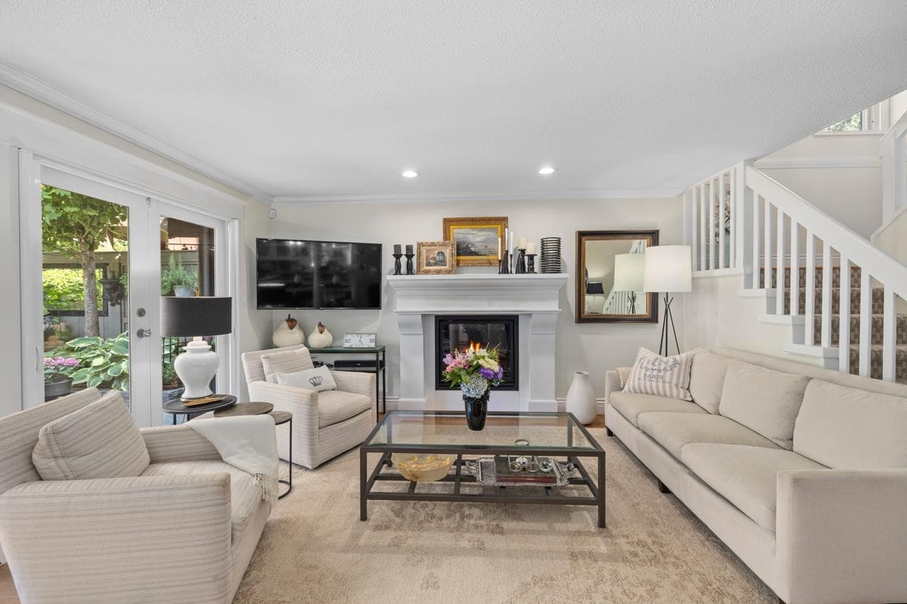 849 Riverside Drive, North Vancouver