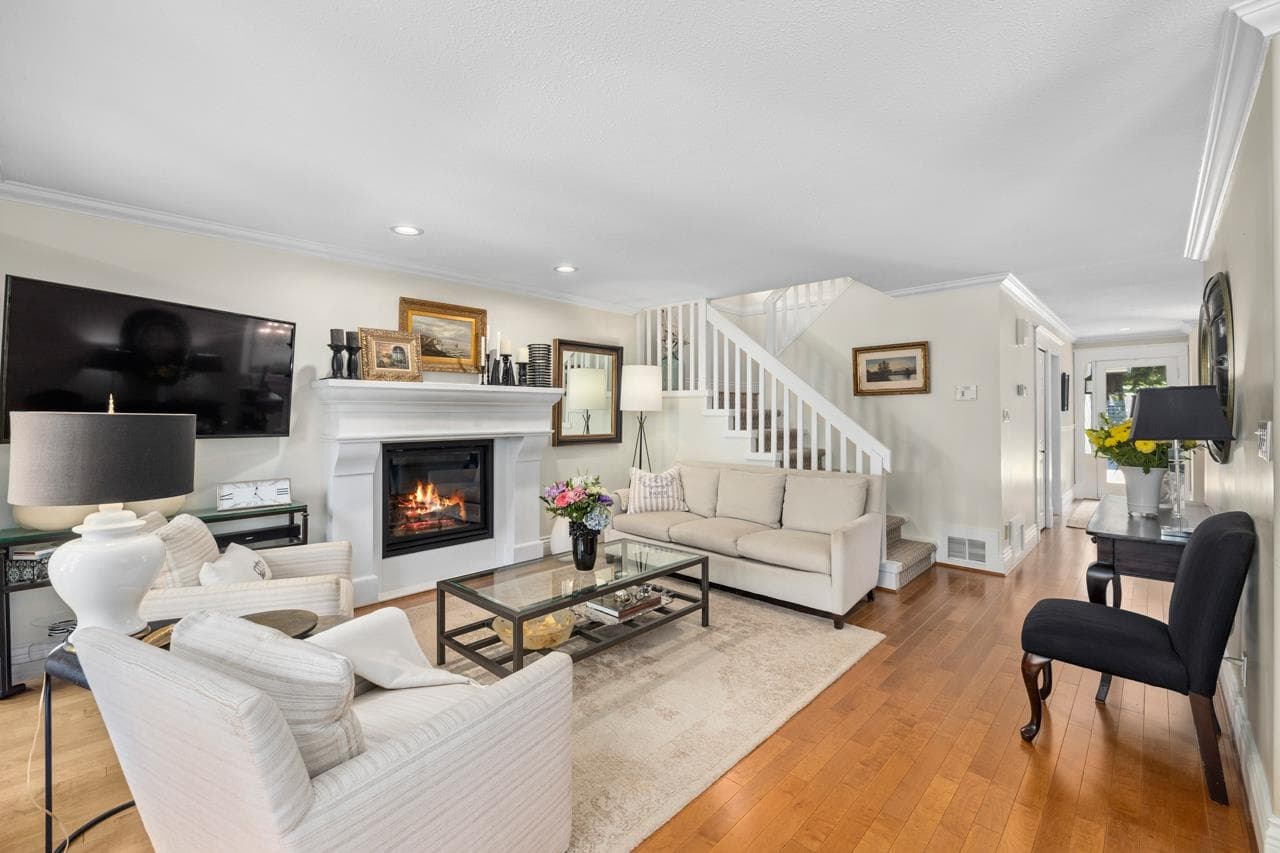 849 Riverside Drive, North Vancouver, V7H 1V6 — photo 4