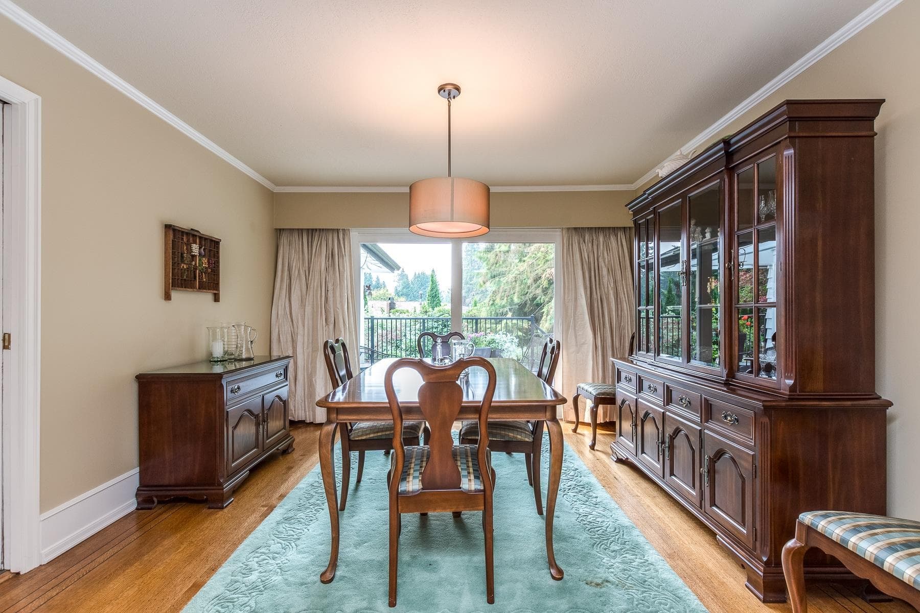 554 Newcroft Place, West Vancouver, V7T 1W8 — photo 4