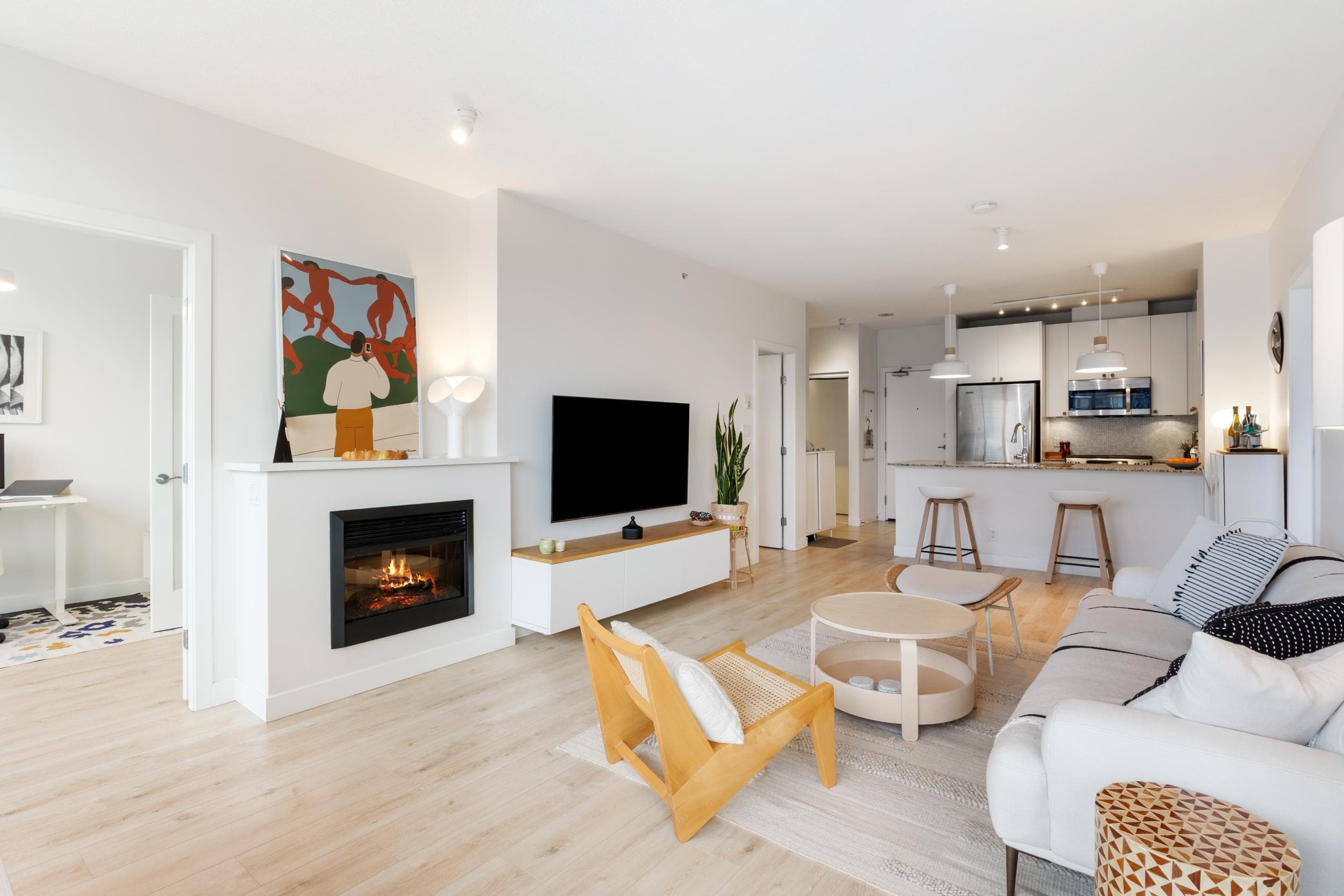 1607 - 400 Capilano Road, Port Moody, V3H 0E1 — photo 3