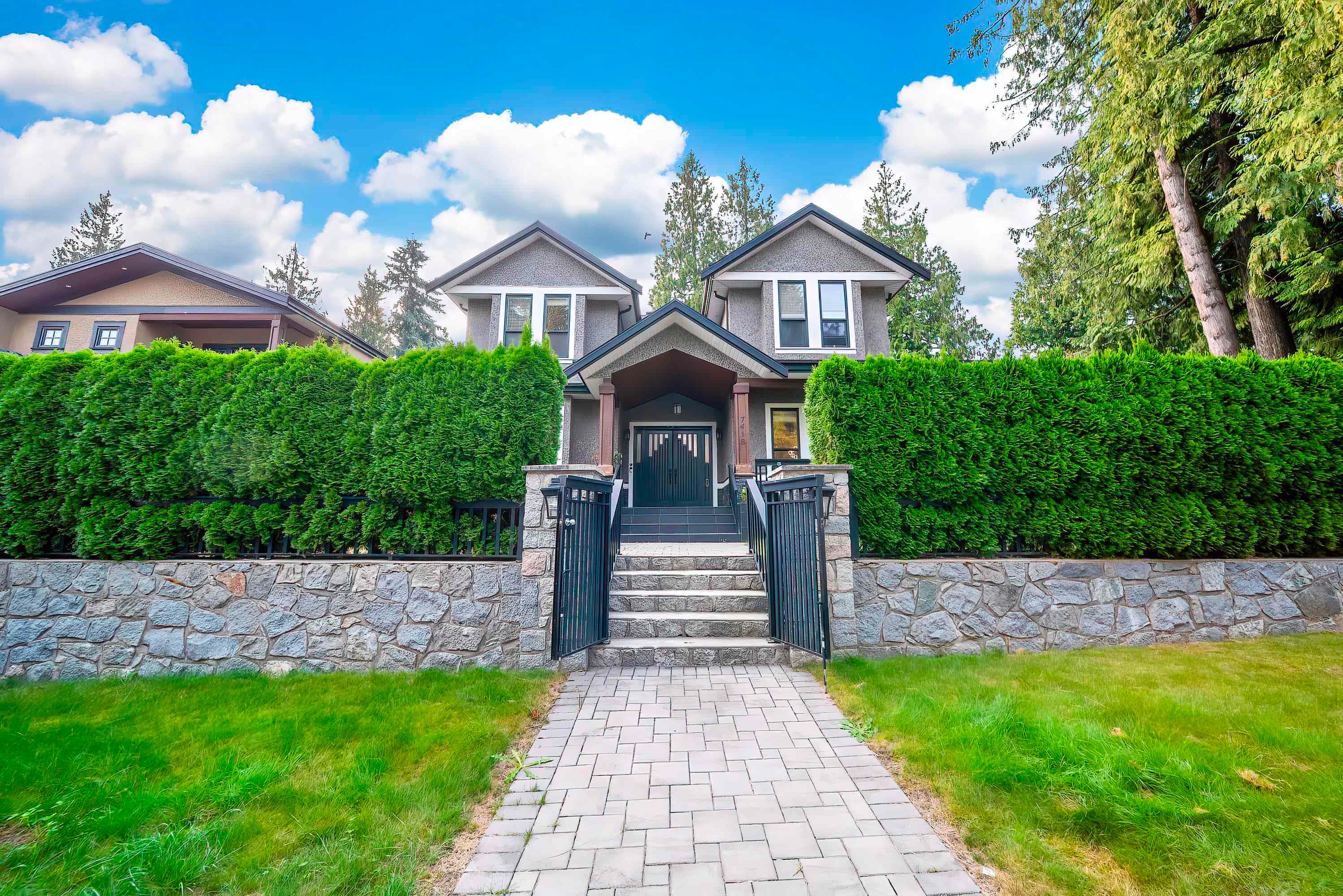 7418 Stanley Street, Burnaby, V5E 3Z7 — photo 2