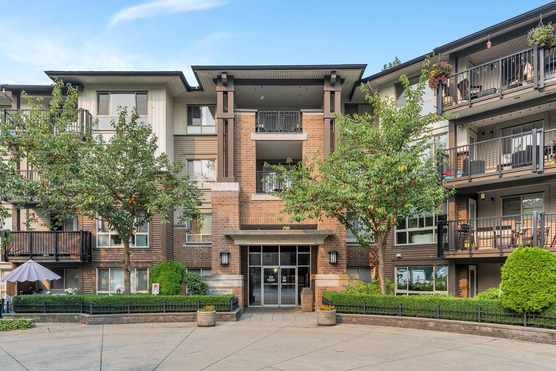 412 - 11665 Haney Bypass, Maple Ridge, V2X 8W9 — photo 1