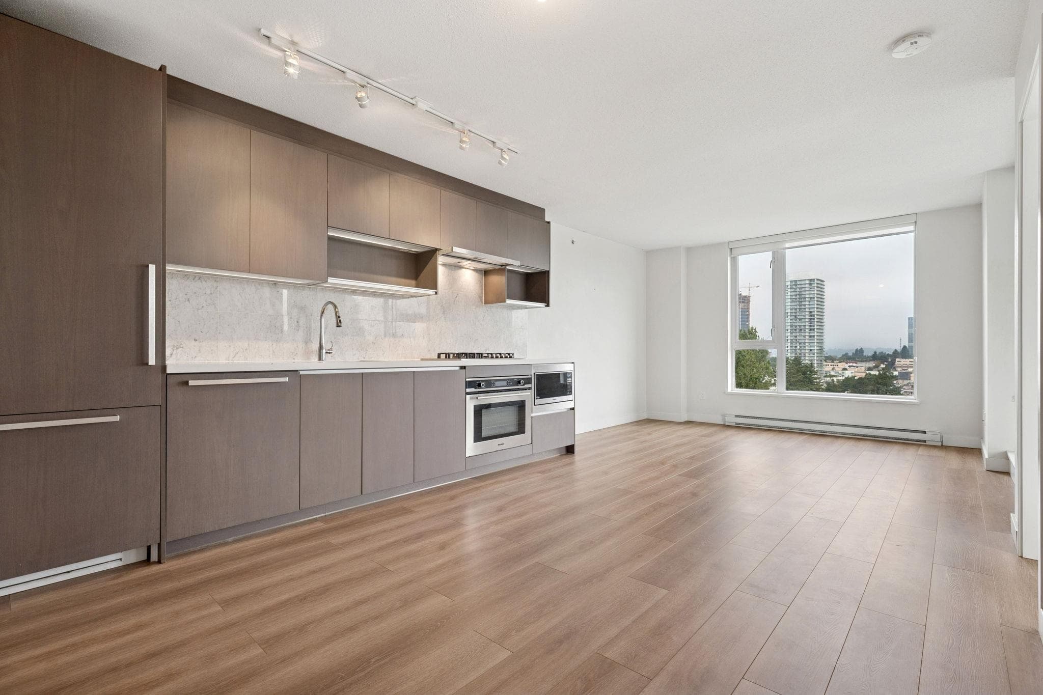 1512 - 13696 100 Avenue, Surrey, V3T 0L5 — photo 2