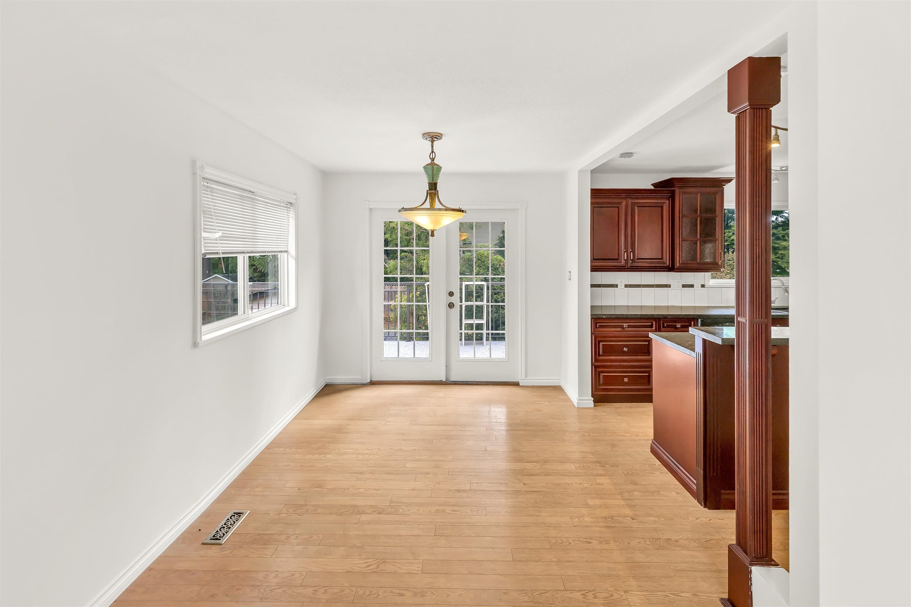2177 Guilford Drive, Abbotsford, V2S 4Z3 — photo 5