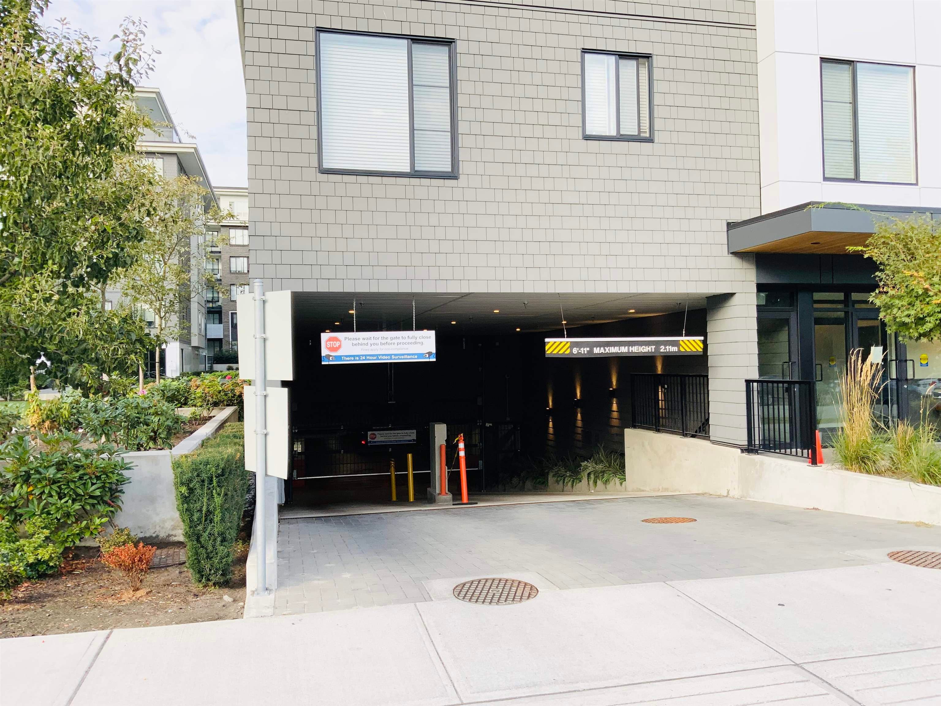 307 - 15858 Fraser Highway, Surrey, V4N 6X4 — photo 4