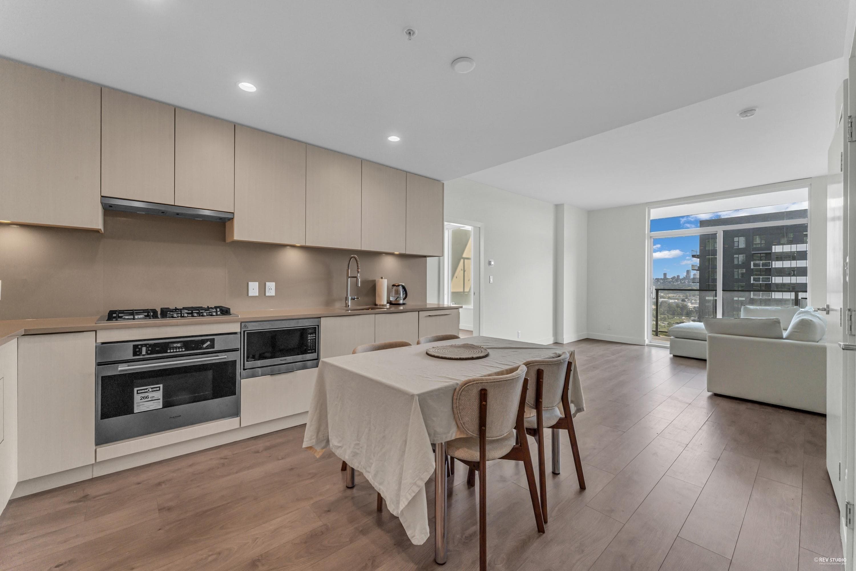 1704 - 4465 Juneau Street, Burnaby, V5C 0L8 — photo 3
