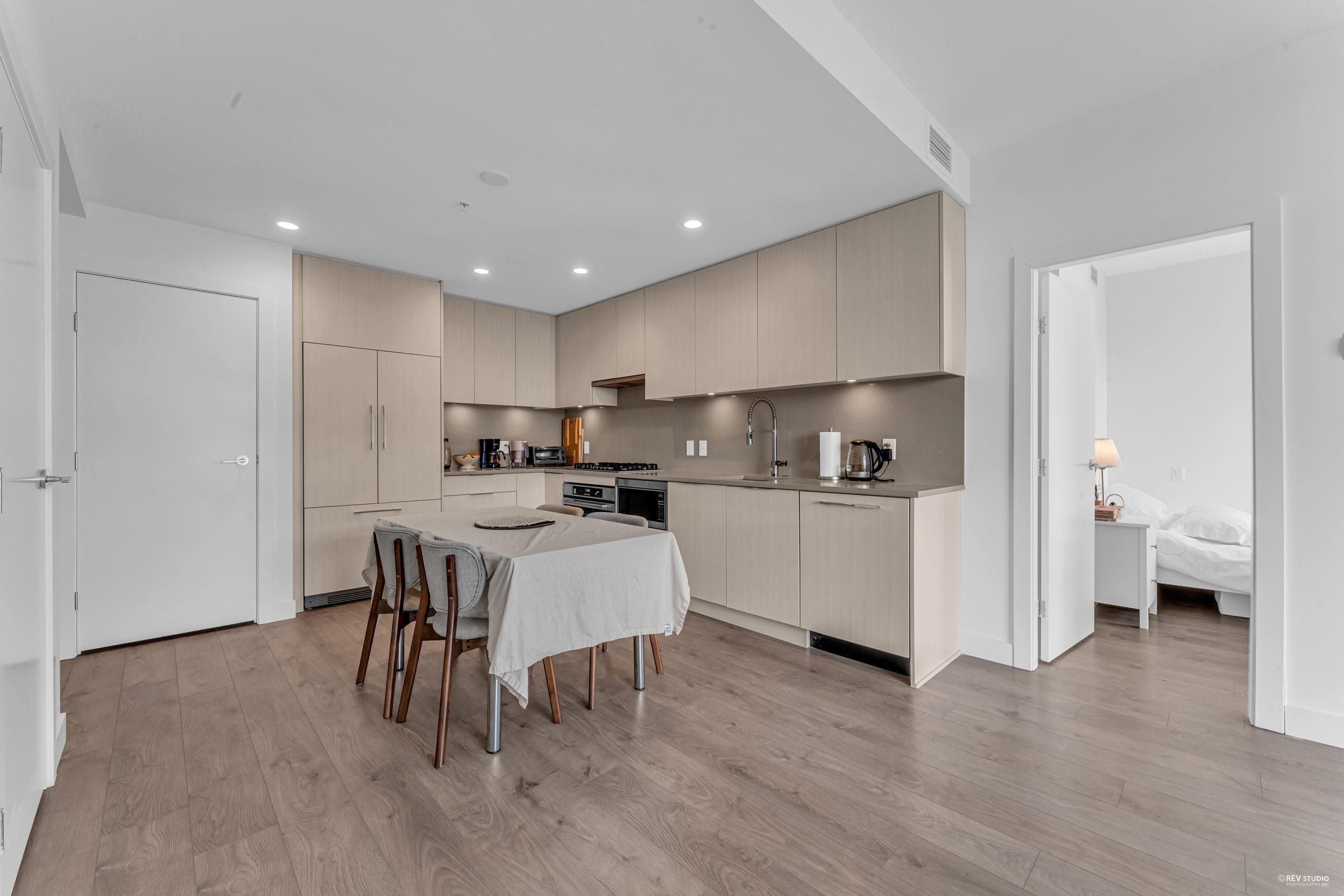 1704 - 4465 Juneau Street, Burnaby, V5C 0L8 — photo 4