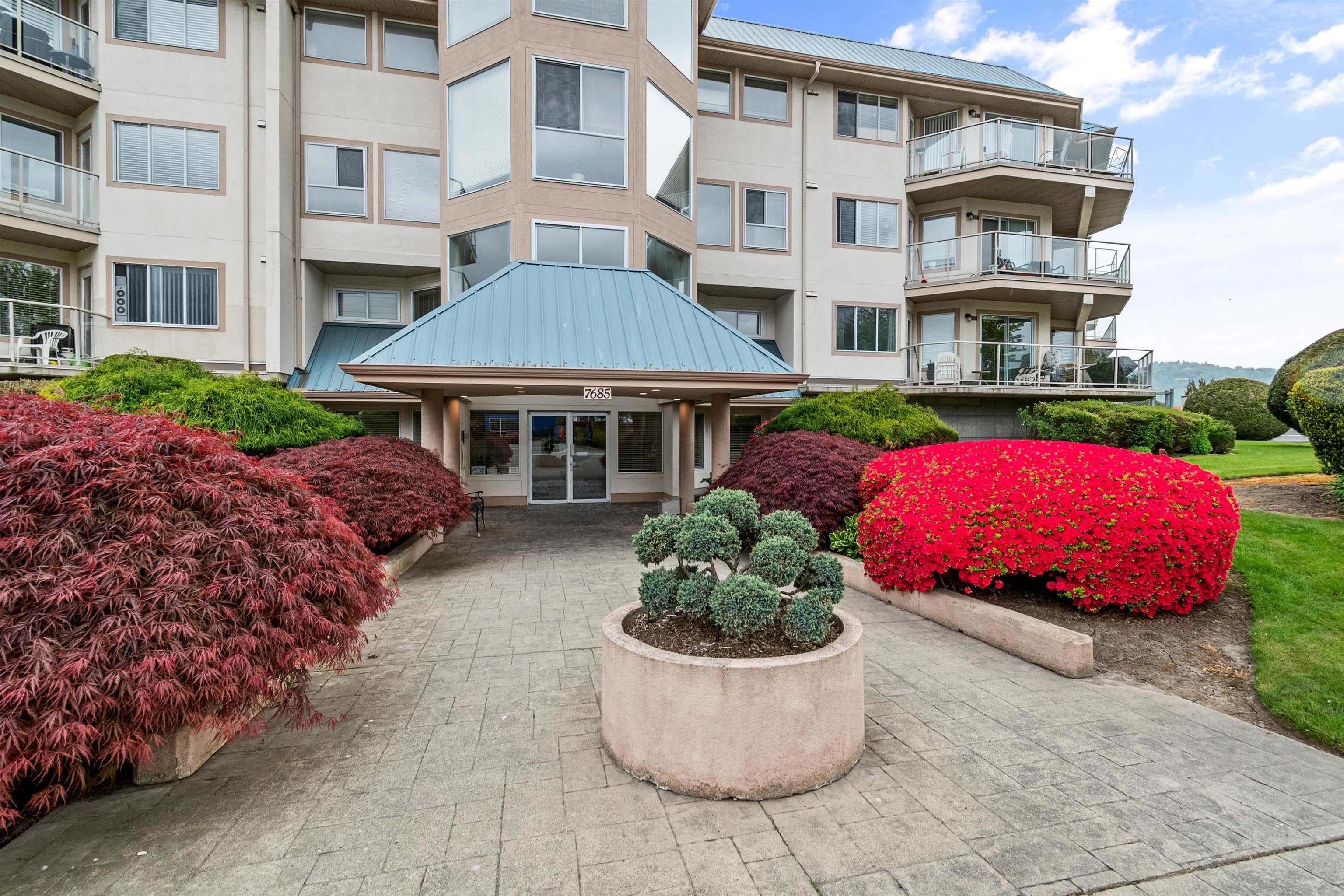 202 - 7685 Amber Drive, Chilliwack, V2R 3P3 — photo 1