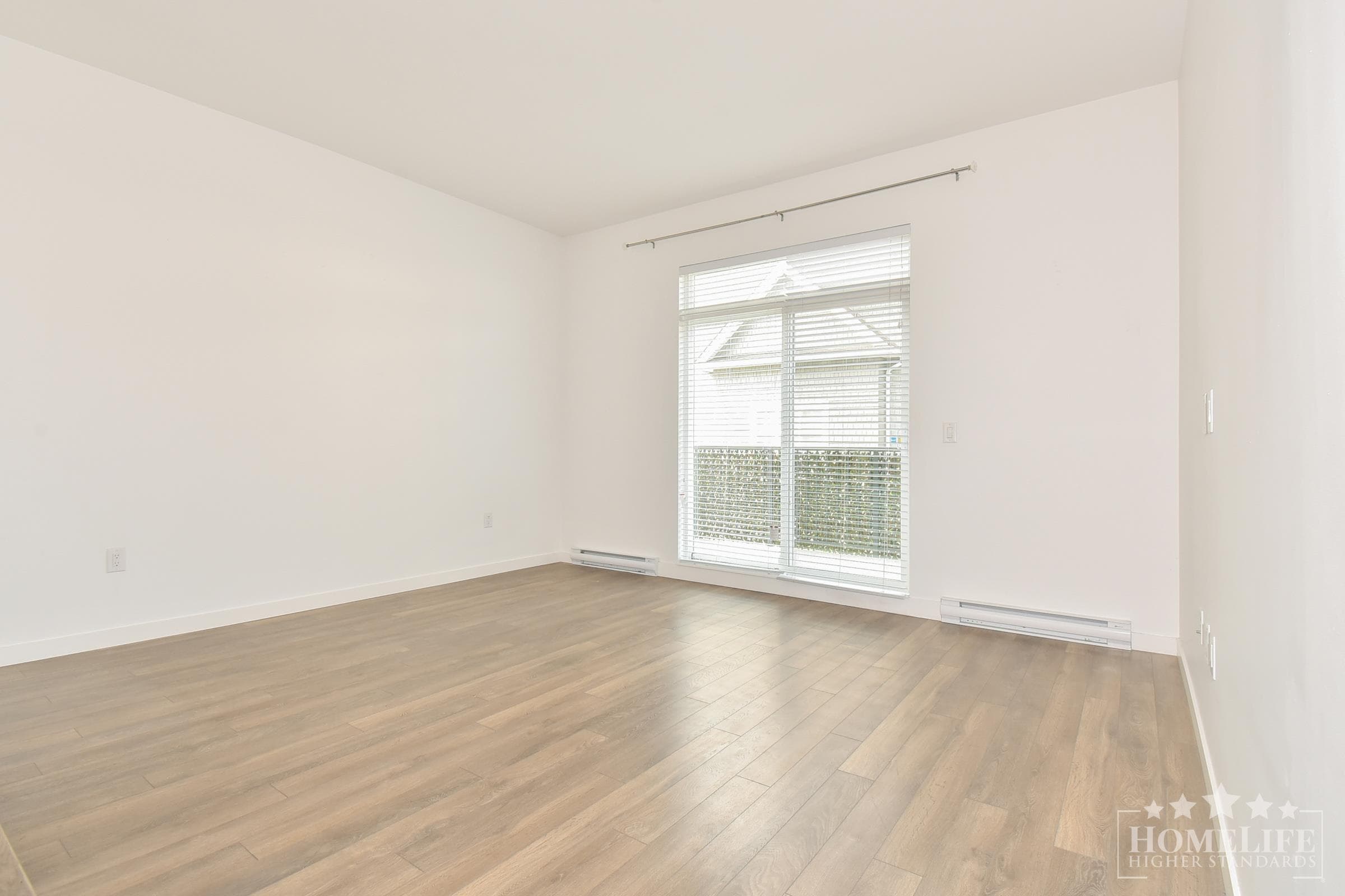 8 - 8168 136a Street, Surrey, V3W 2Z6 — photo 5