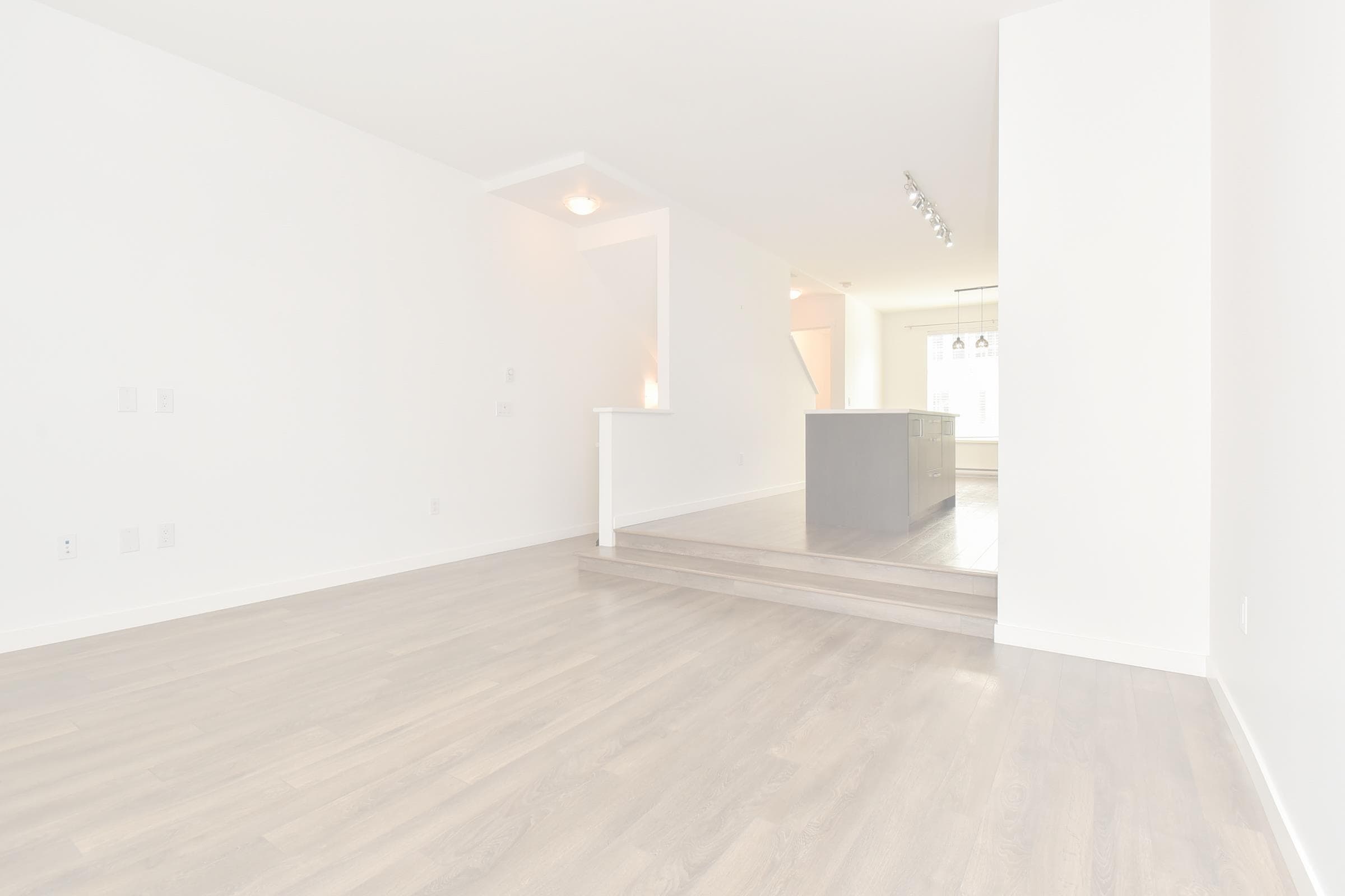 8 - 8168 136a Street, Surrey, V3W 2Z6 — photo 4