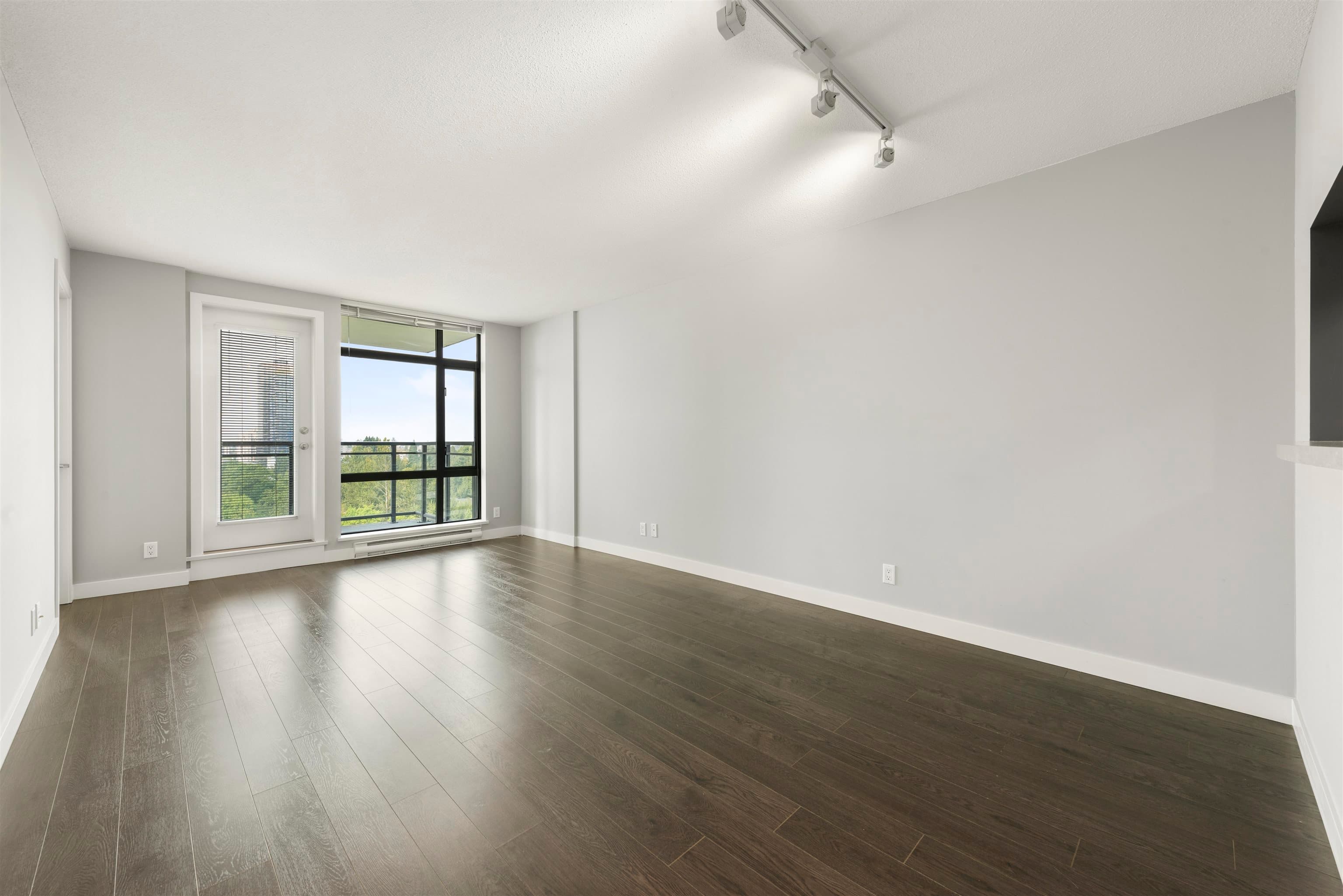 1203 - 3660 Vanness Avenue, Vancouver, V5R 6H8 — photo 2