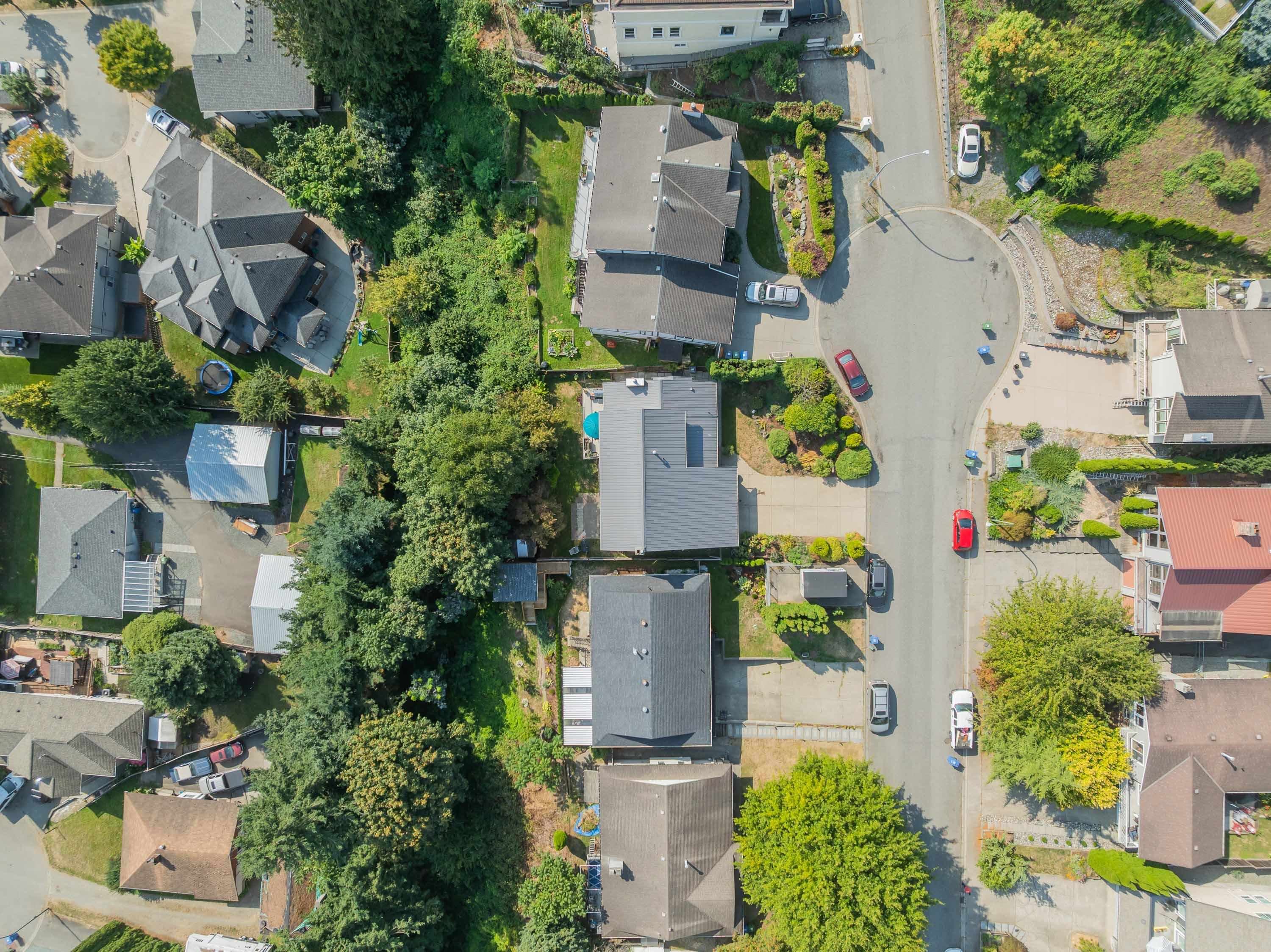 35210 Rockwell Drive, Abbotsford, V3G 2C9 — photo 3