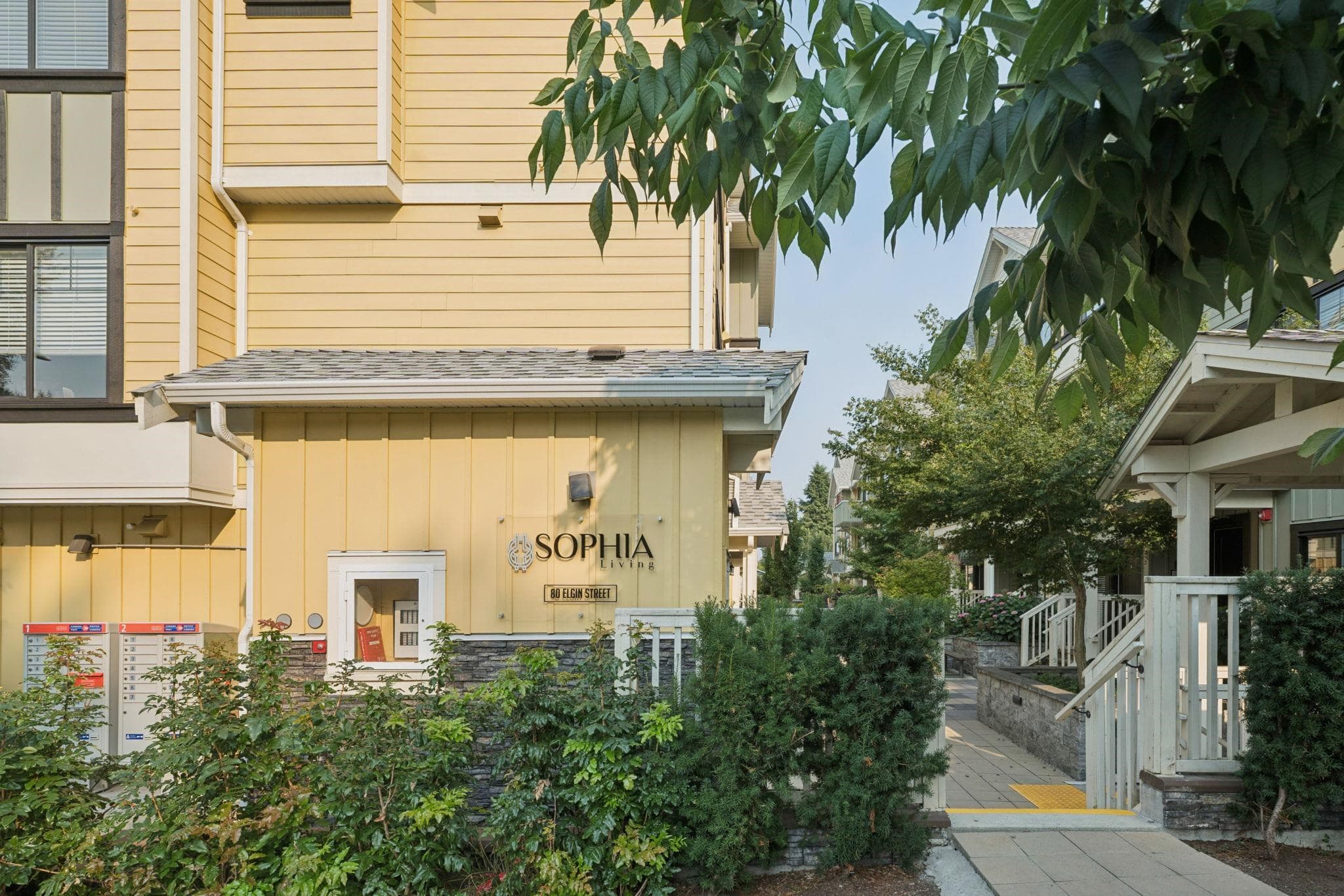 209 - 80 Elgin Street, Port Moody, V3H 0M6 — photo 2