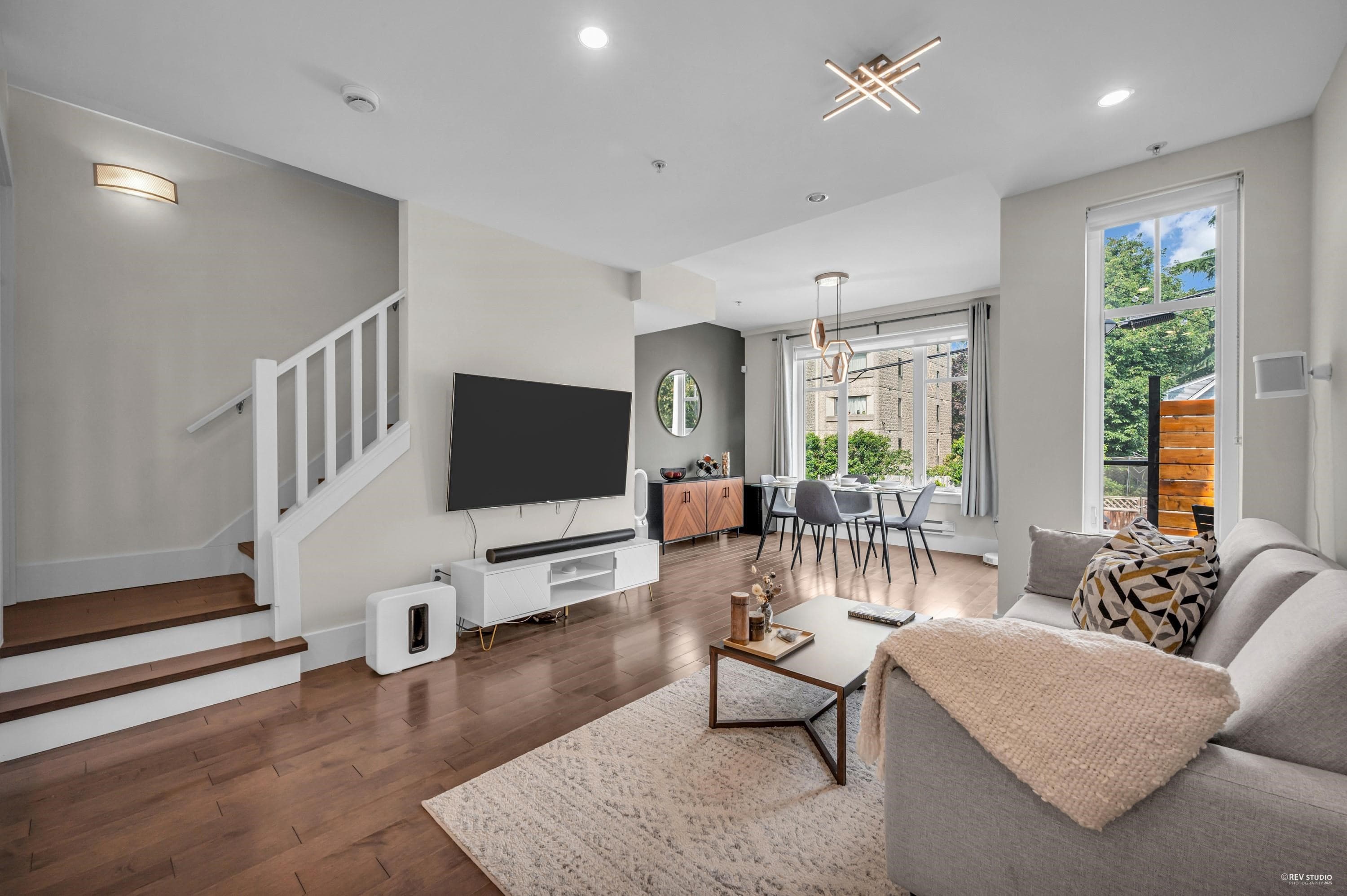 333 E 7th Avenue, Vancouver, V5T 1M9 — photo 2