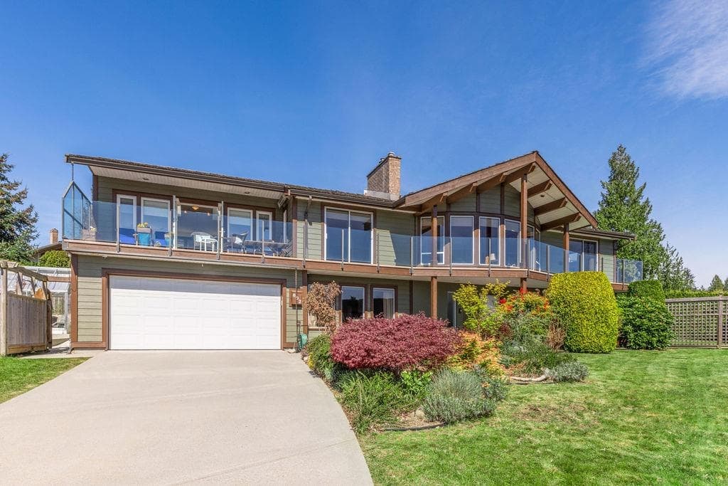 802 Oceanmount Boulevard, Gibsons — sold