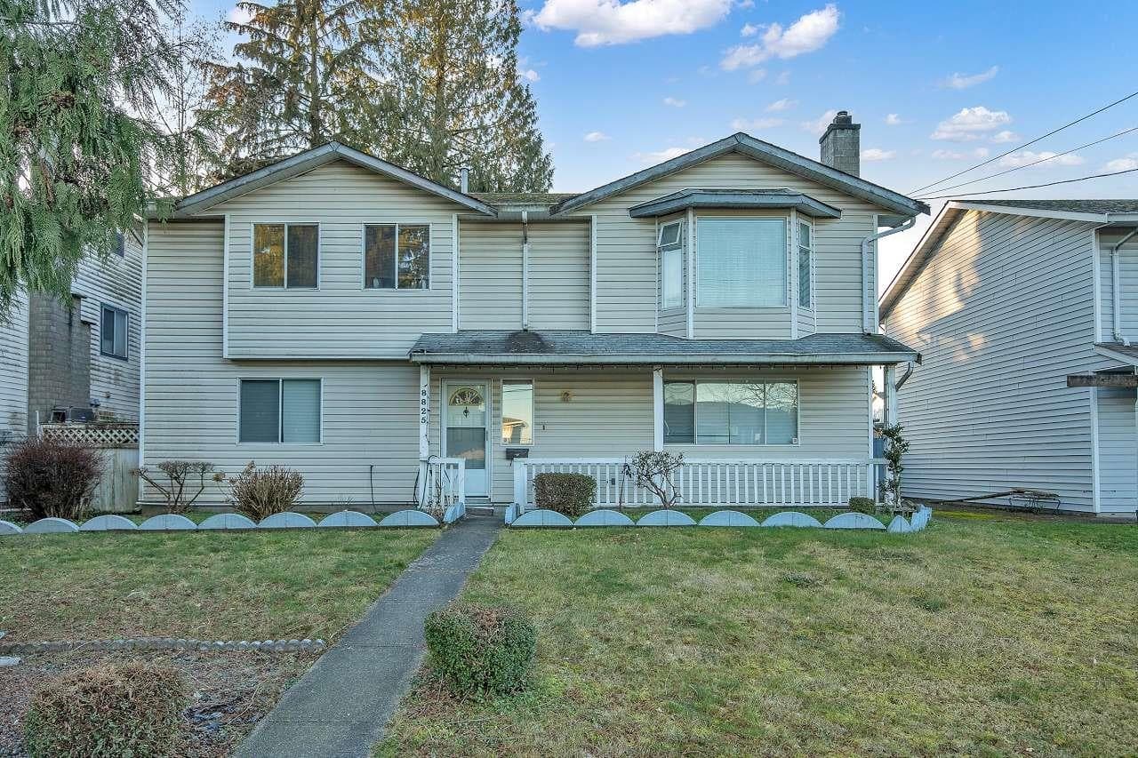 8825 160 Street, Surrey
