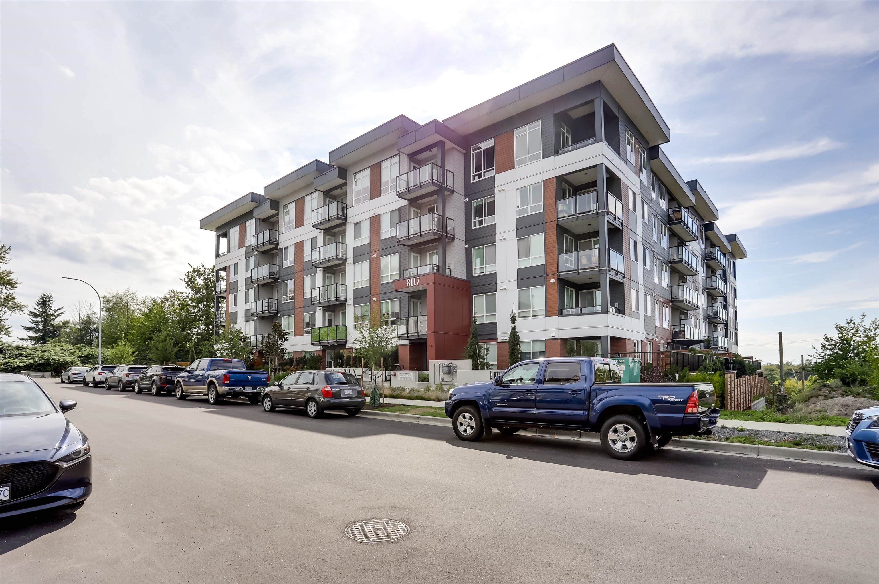217 - 8117 200a Street, Langley, V2Y 3W9 — photo 1