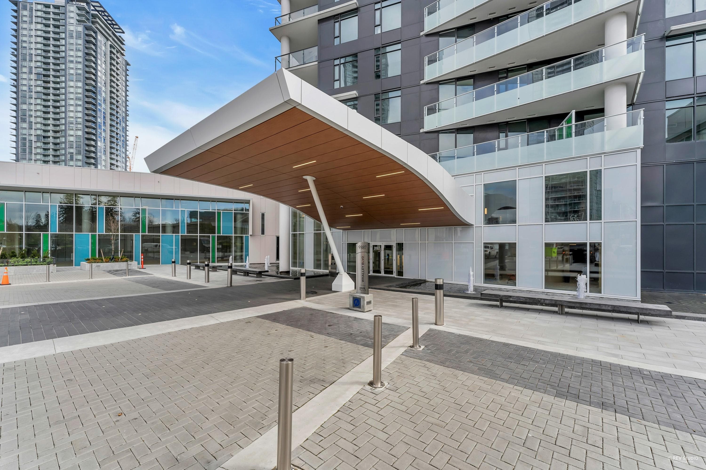 2404 - 9887 Whalley Boulevard, Surrey, V3T 0P4 — photo 3