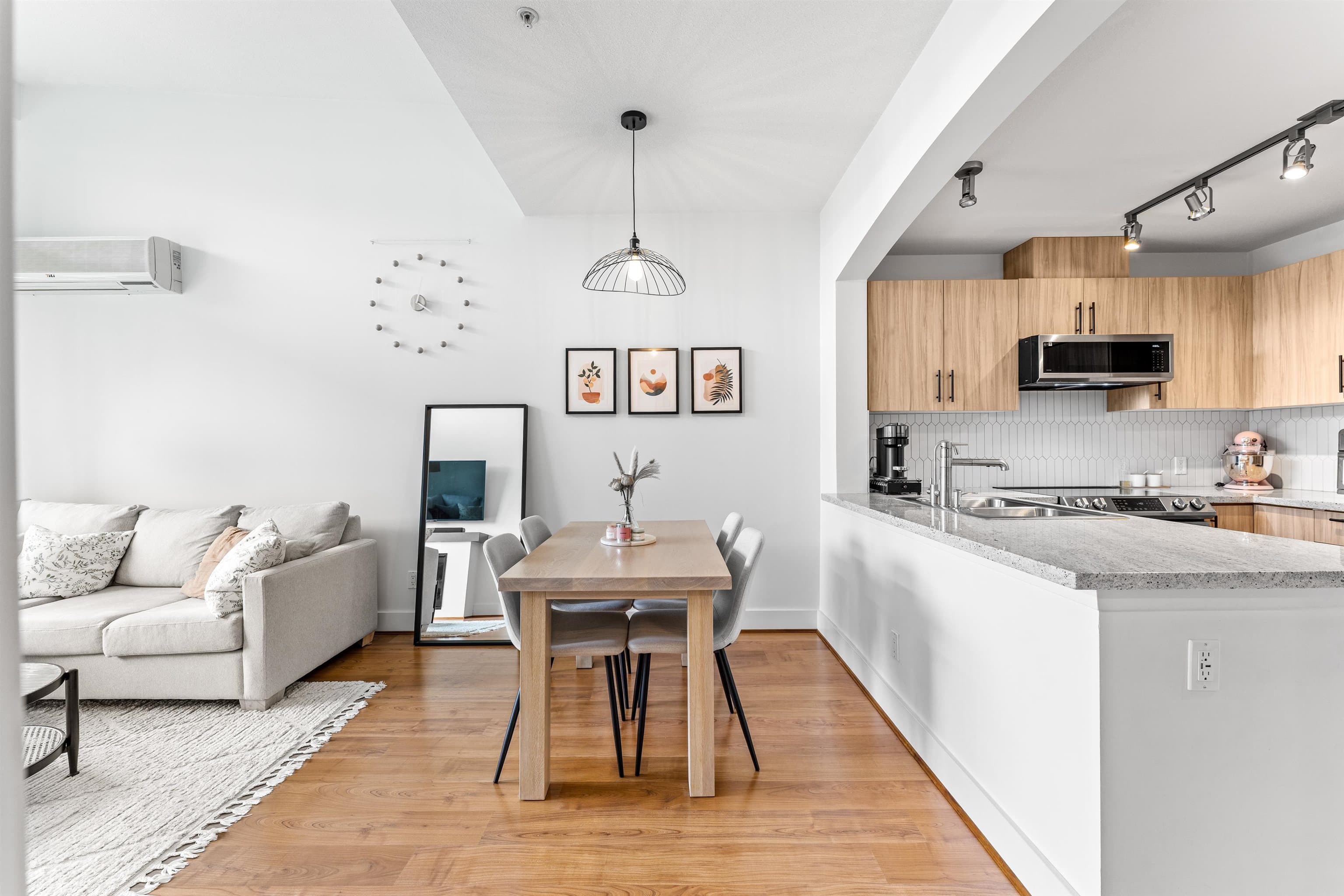 505 - 7428 Byrnepark Walk, Burnaby, V3N 0B4 — photo 2