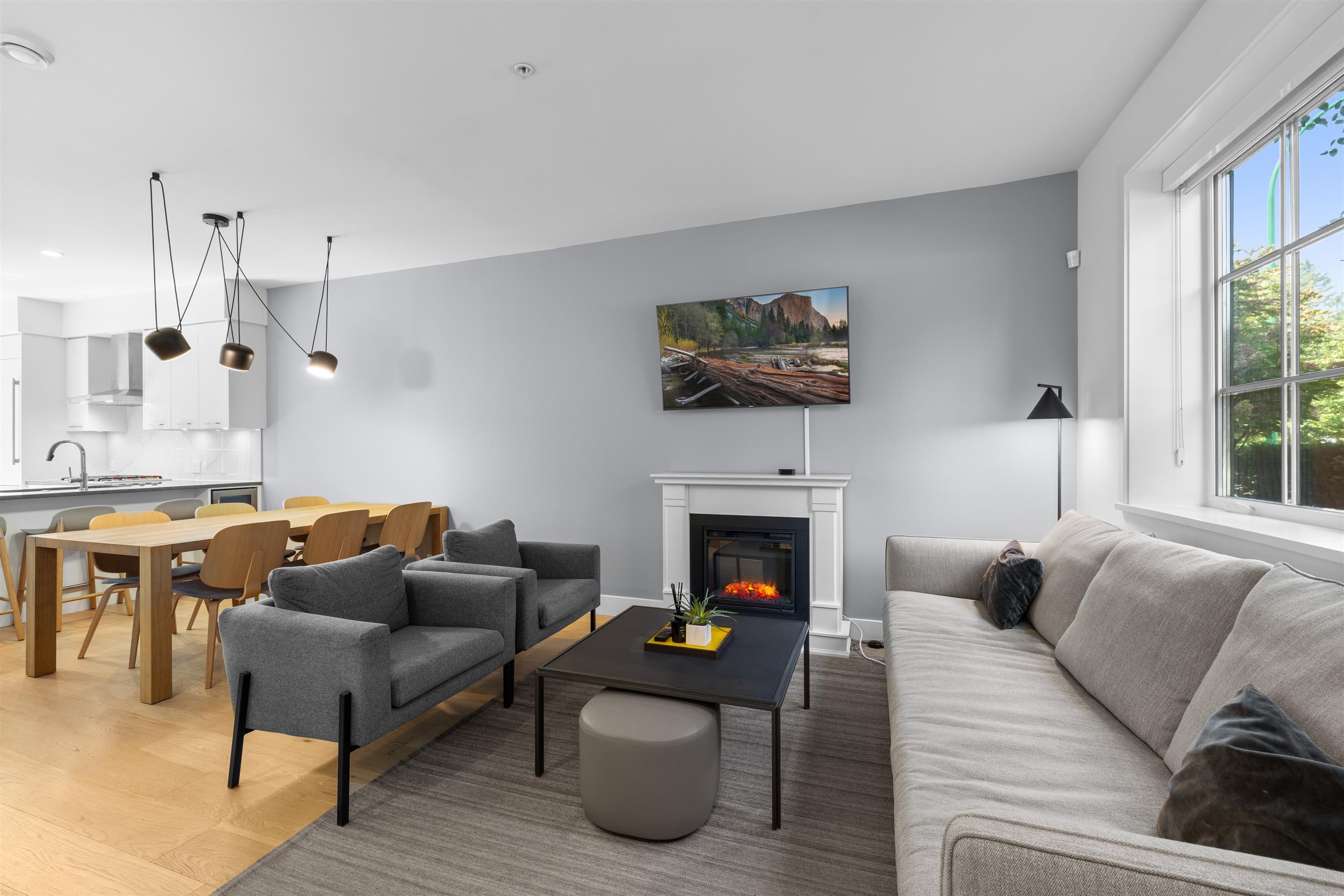 6 - 1133 Ridgewood Drive, North Vancouver, V7R 0A4 — photo 2