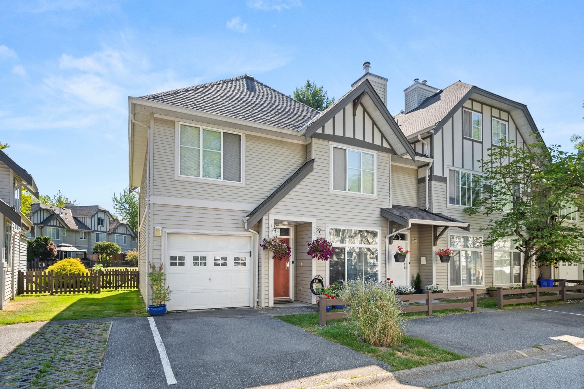 51 - 6465 184a Street, Surrey, V3S 8X9 — photo 3