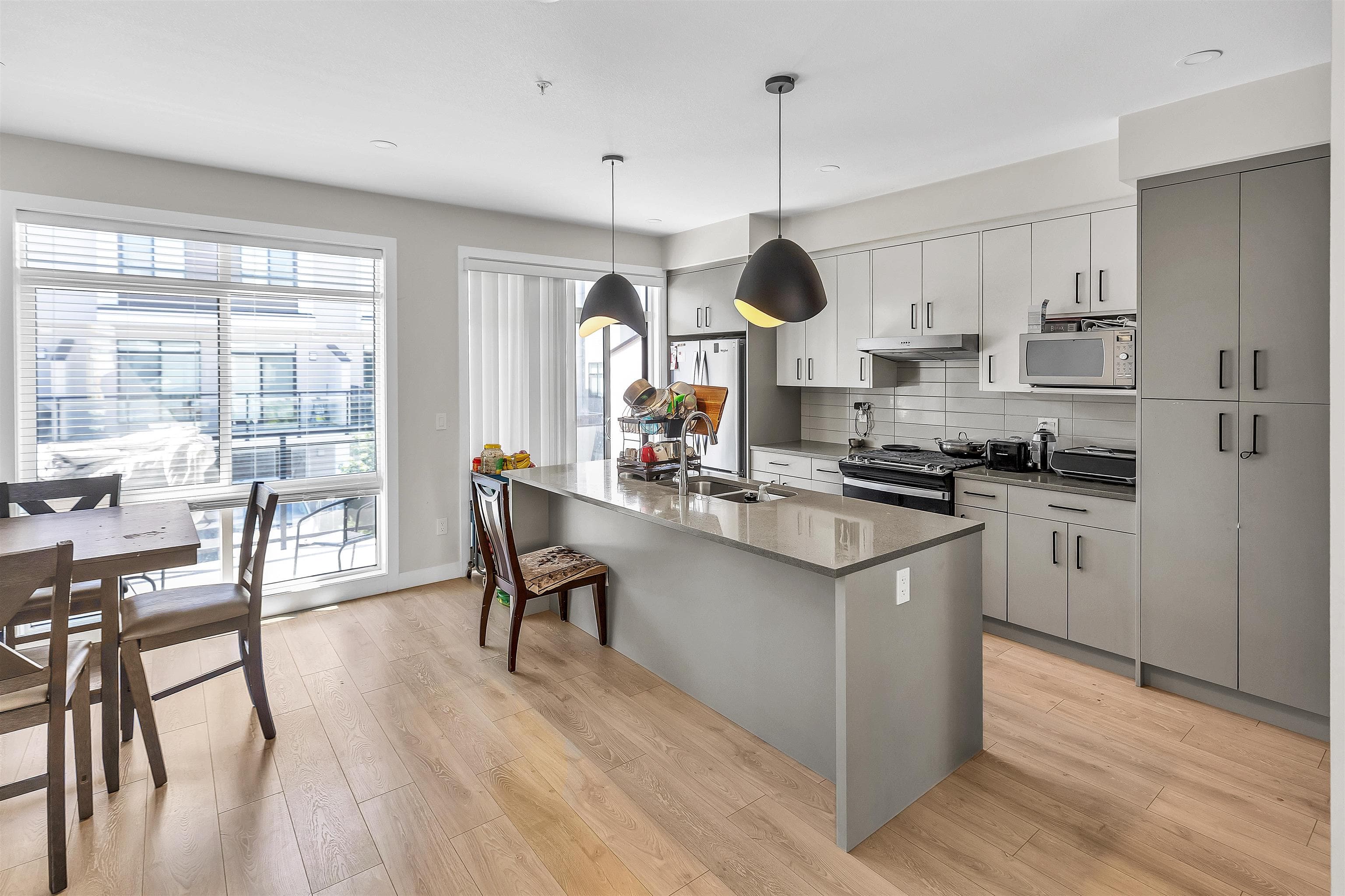209 - 46150 Thomas Road, Chilliwack, V2R 6H3 — photo 3