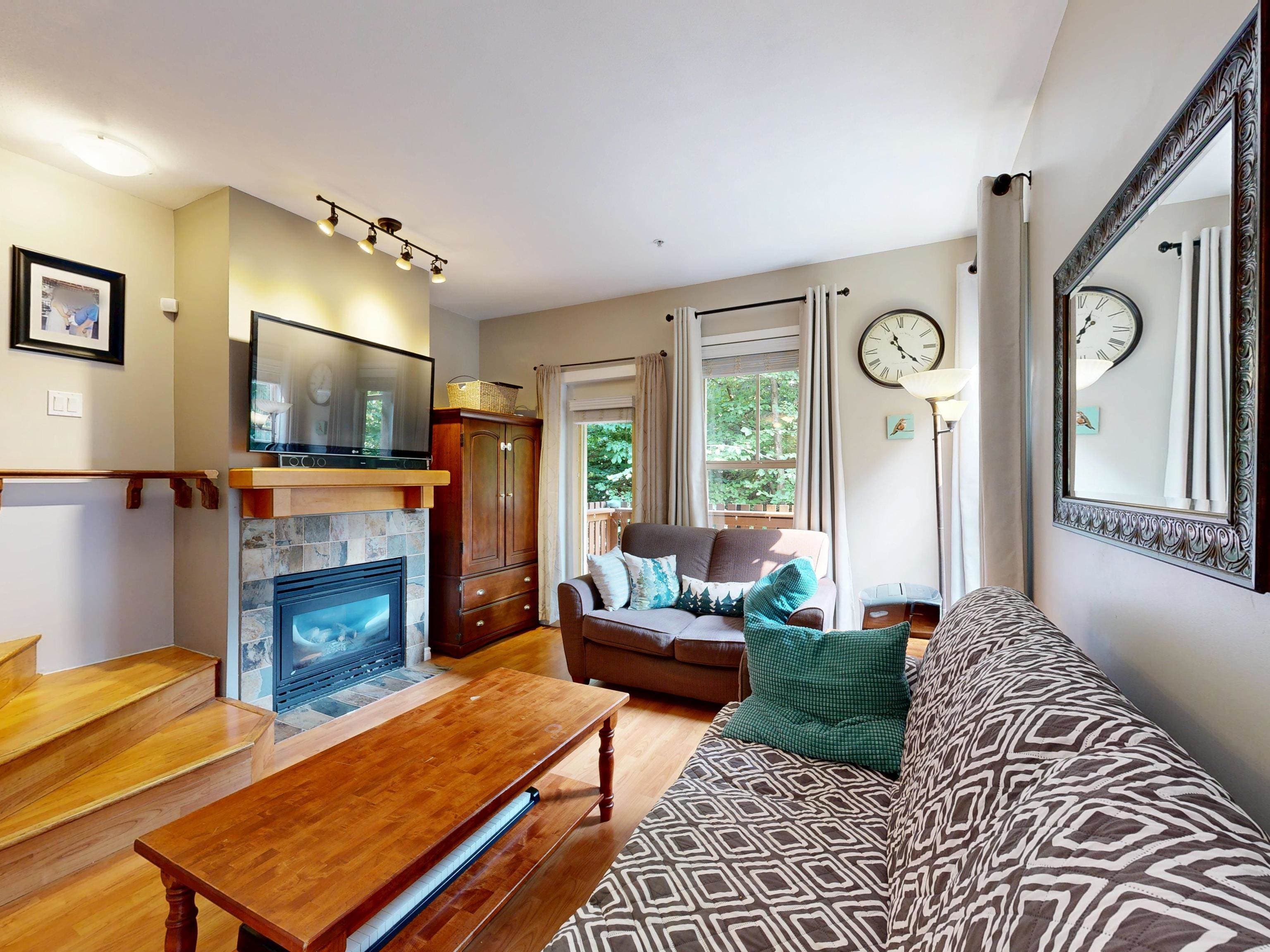 227 - 15 Sixth Avenue, New Westminster, V3L 1T1 — photo 4