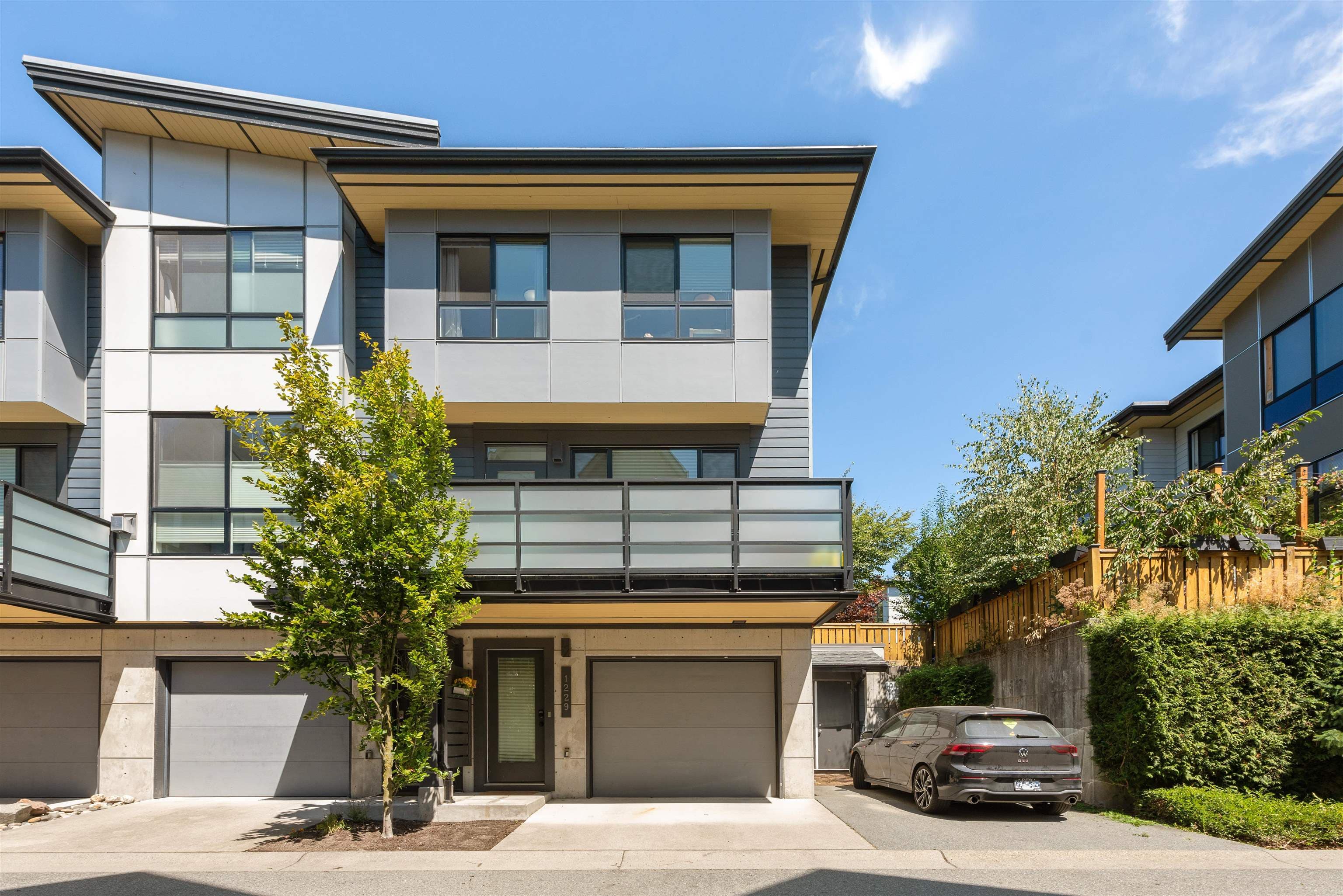 1229 Brandywine Drive, Squamish, V8B 0V4 — photo 1