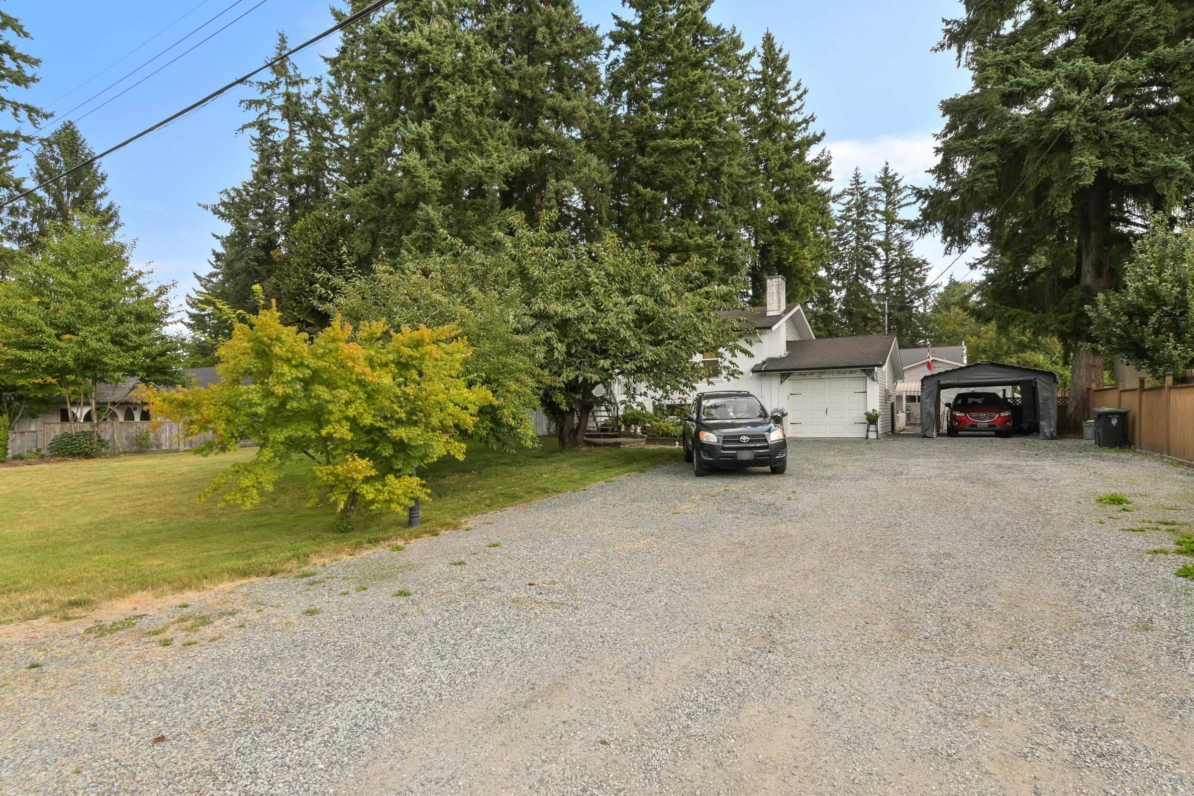 3628 203a Street, Langley, V3A 1W5 — photo 2