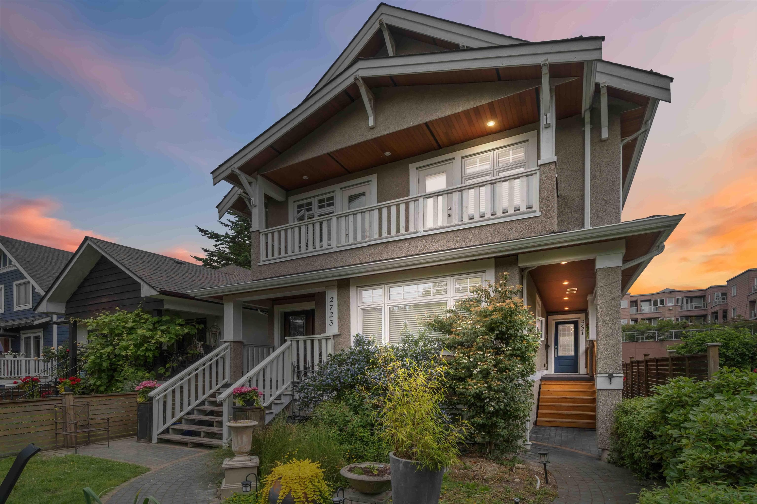 2721 W 5th Avenue, Vancouver, V6K 1T5 — photo 1