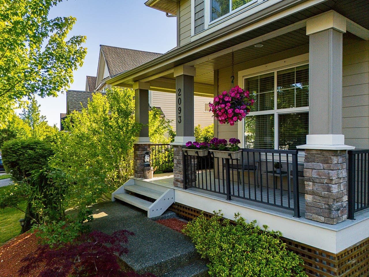 2093 Zinfandel Drive, Abbotsford, V4X 0A6 — photo 2