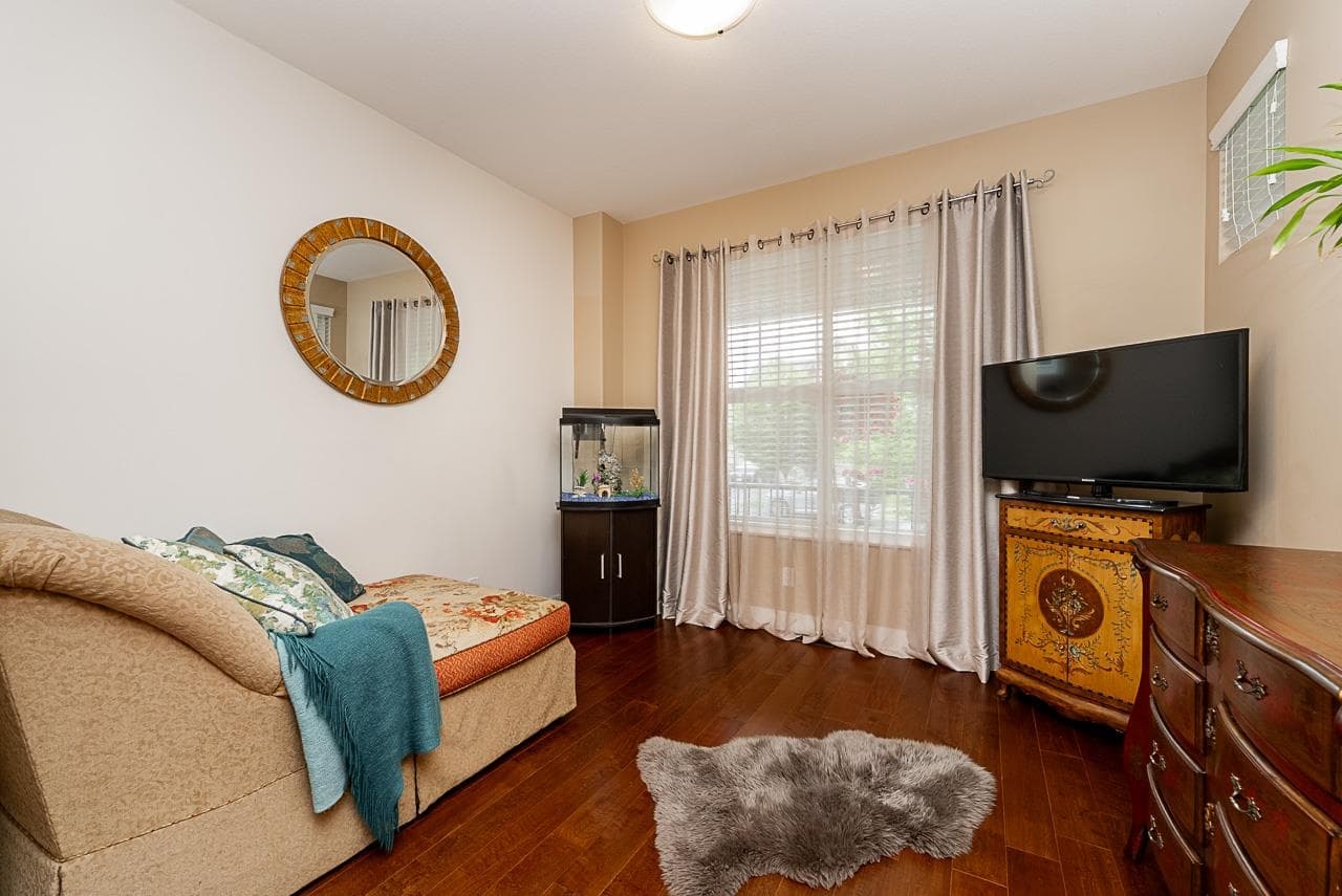 2093 Zinfandel Drive, Abbotsford, V4X 0A6 — photo 5