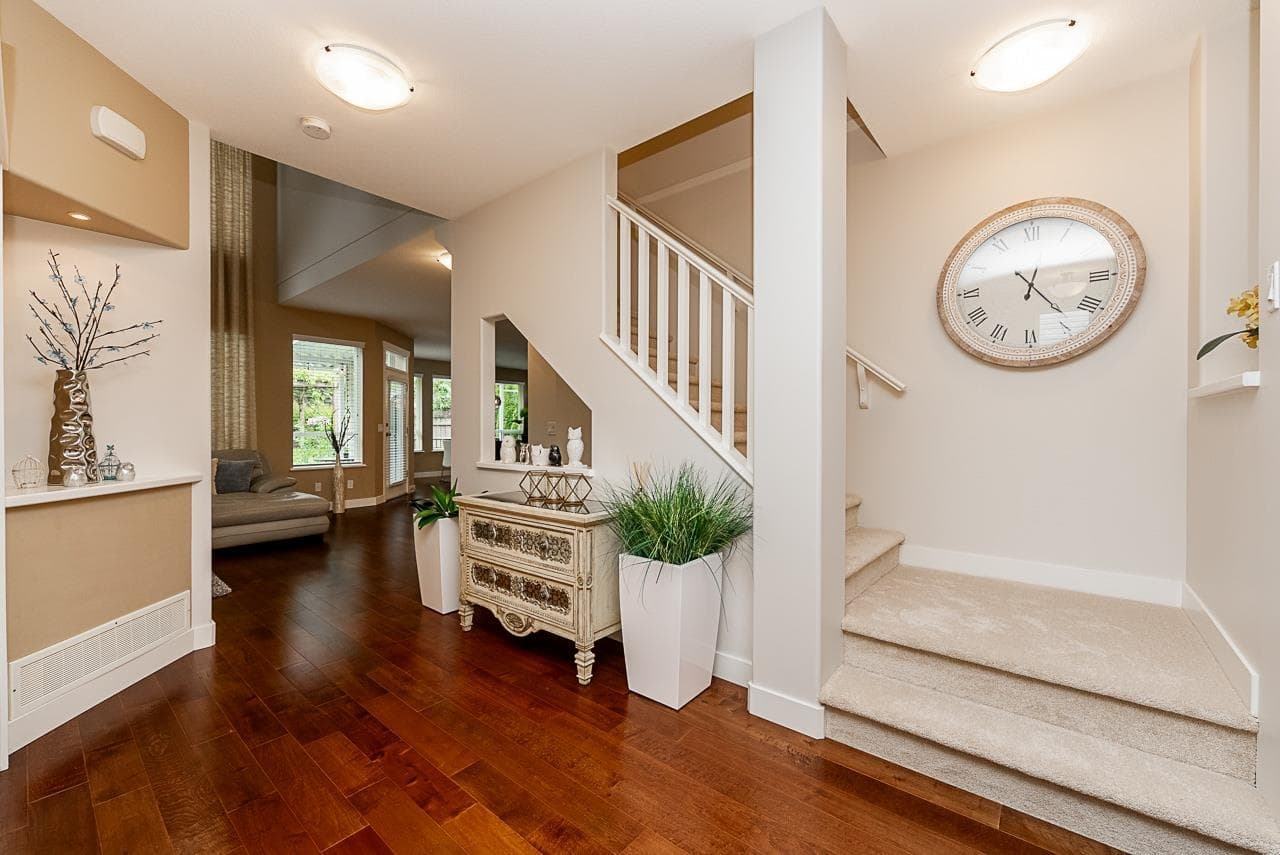 2093 Zinfandel Drive, Abbotsford, V4X 0A6 — photo 4