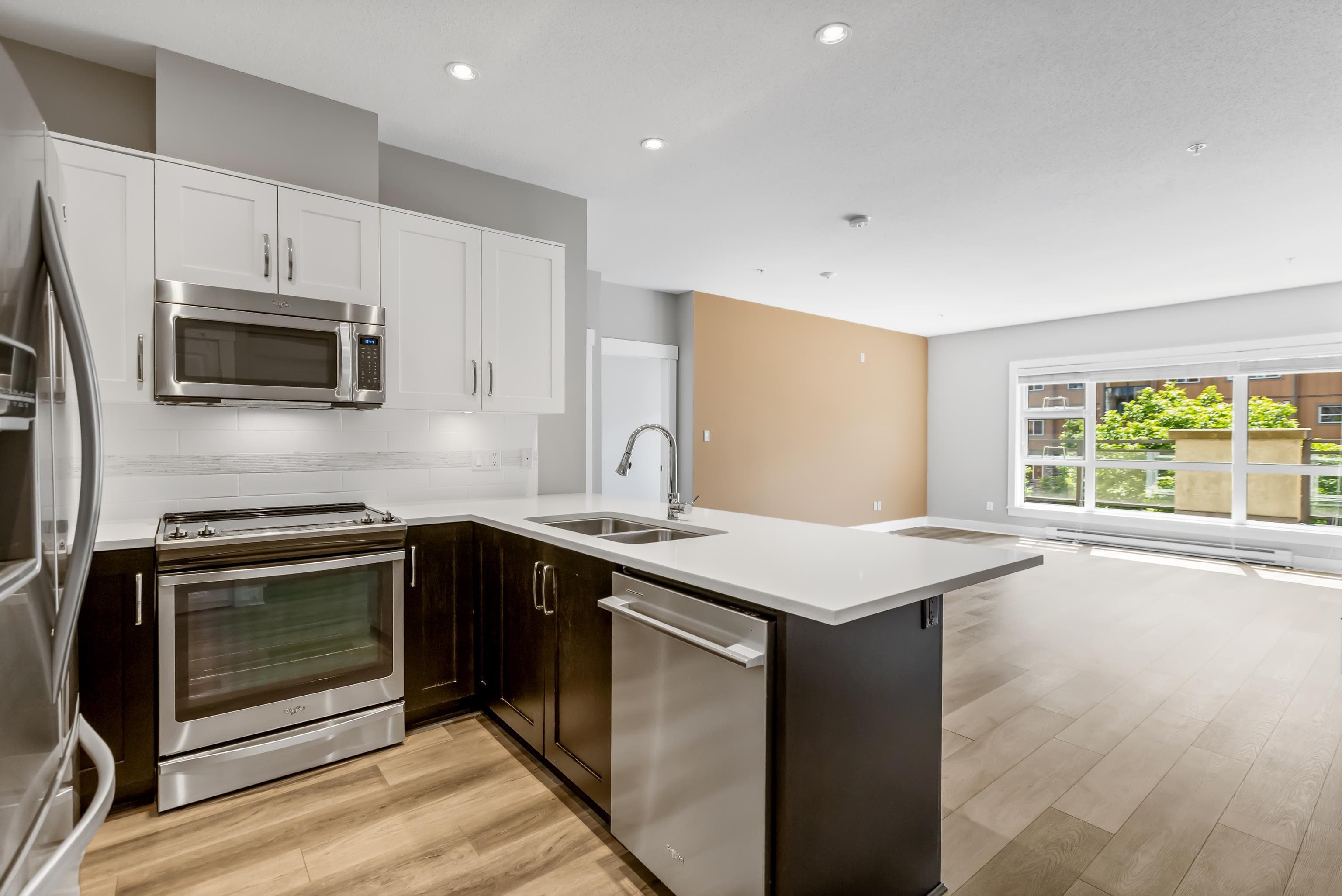 219 - 20728 Willoughby Town Centre Drive, Langley, V2Y 0P3 — photo 2